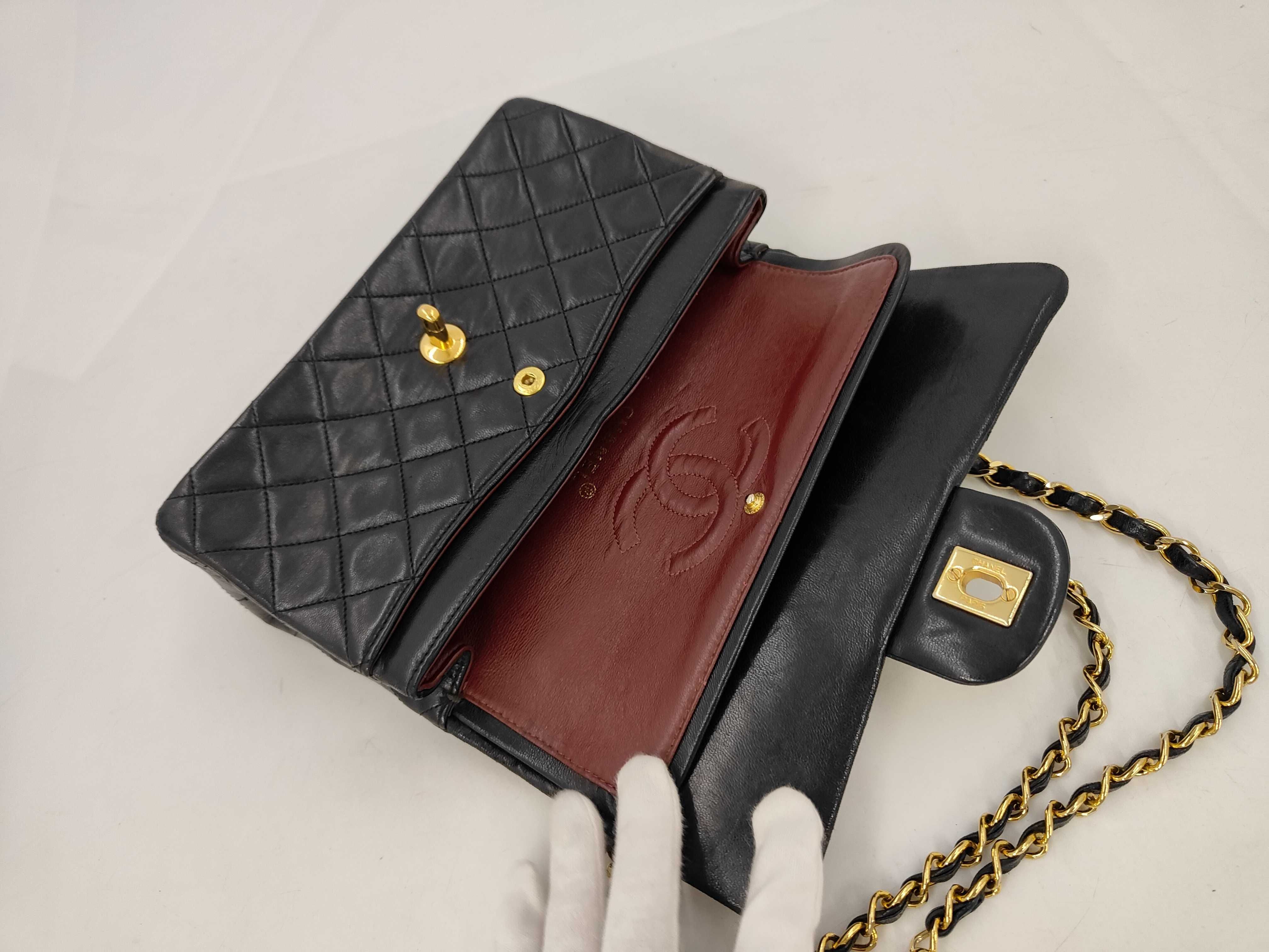 Matelassé Chain Lambskin Shoulder Bag — view 8