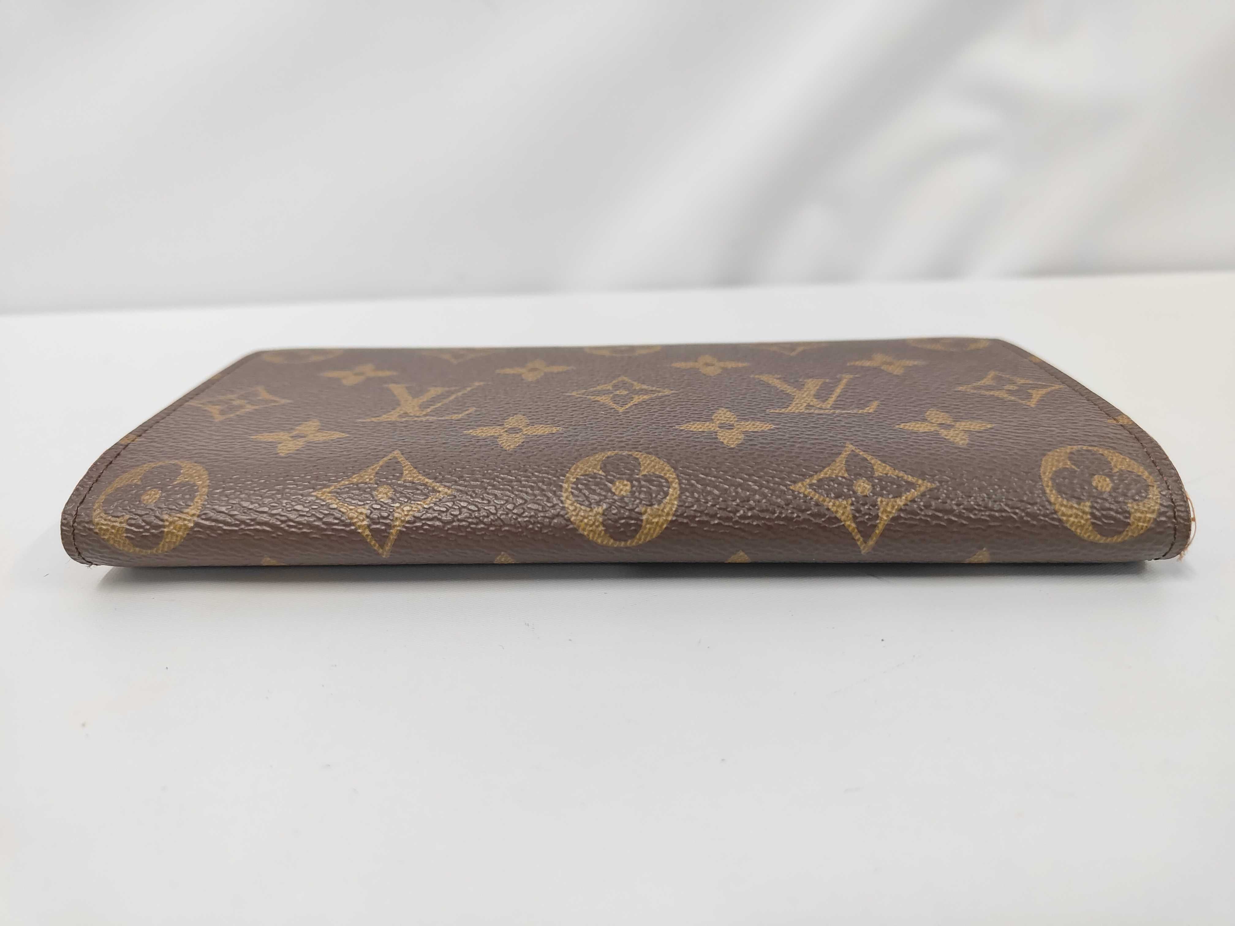 LV Portefeuille Emilie M64202 Wallet — view 6