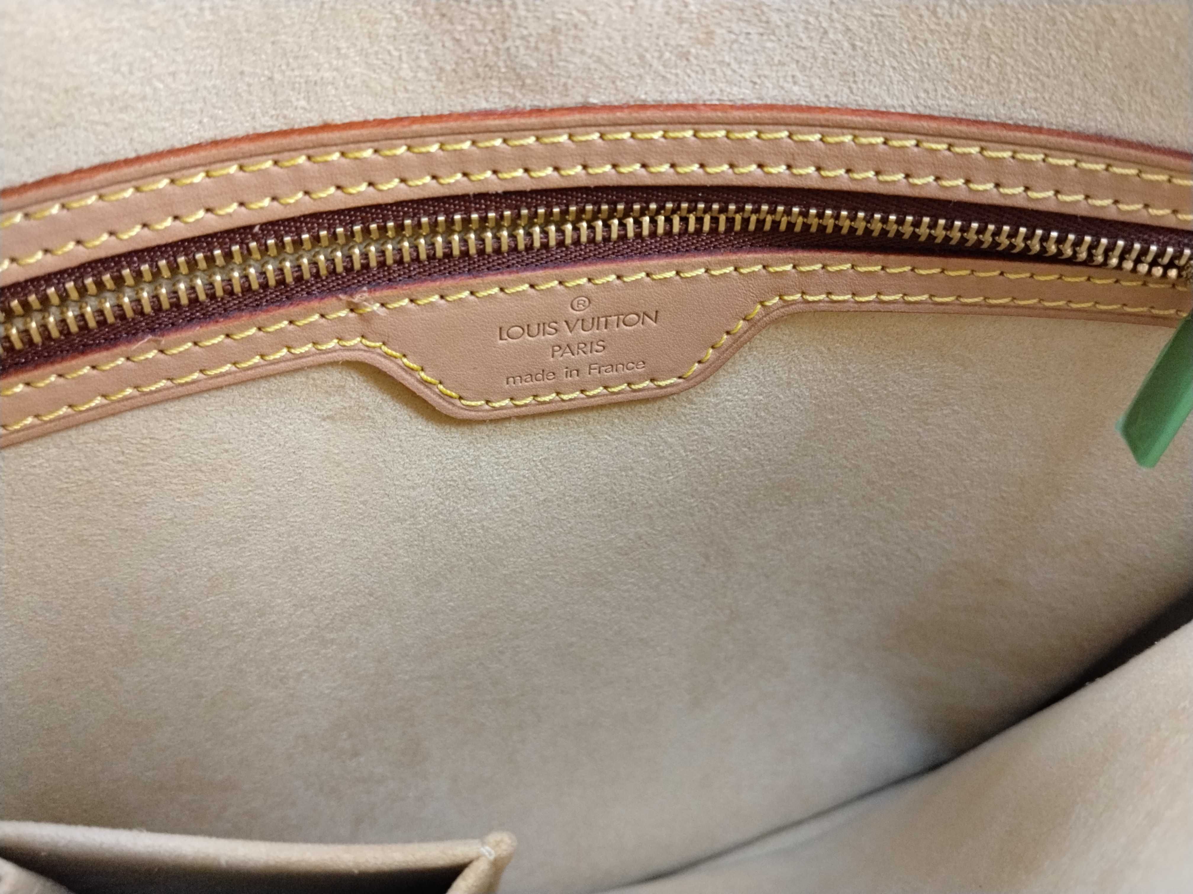 Monogram Louis Vuitton Monogram Looping GM M51145 Shoulder Bag — view 11