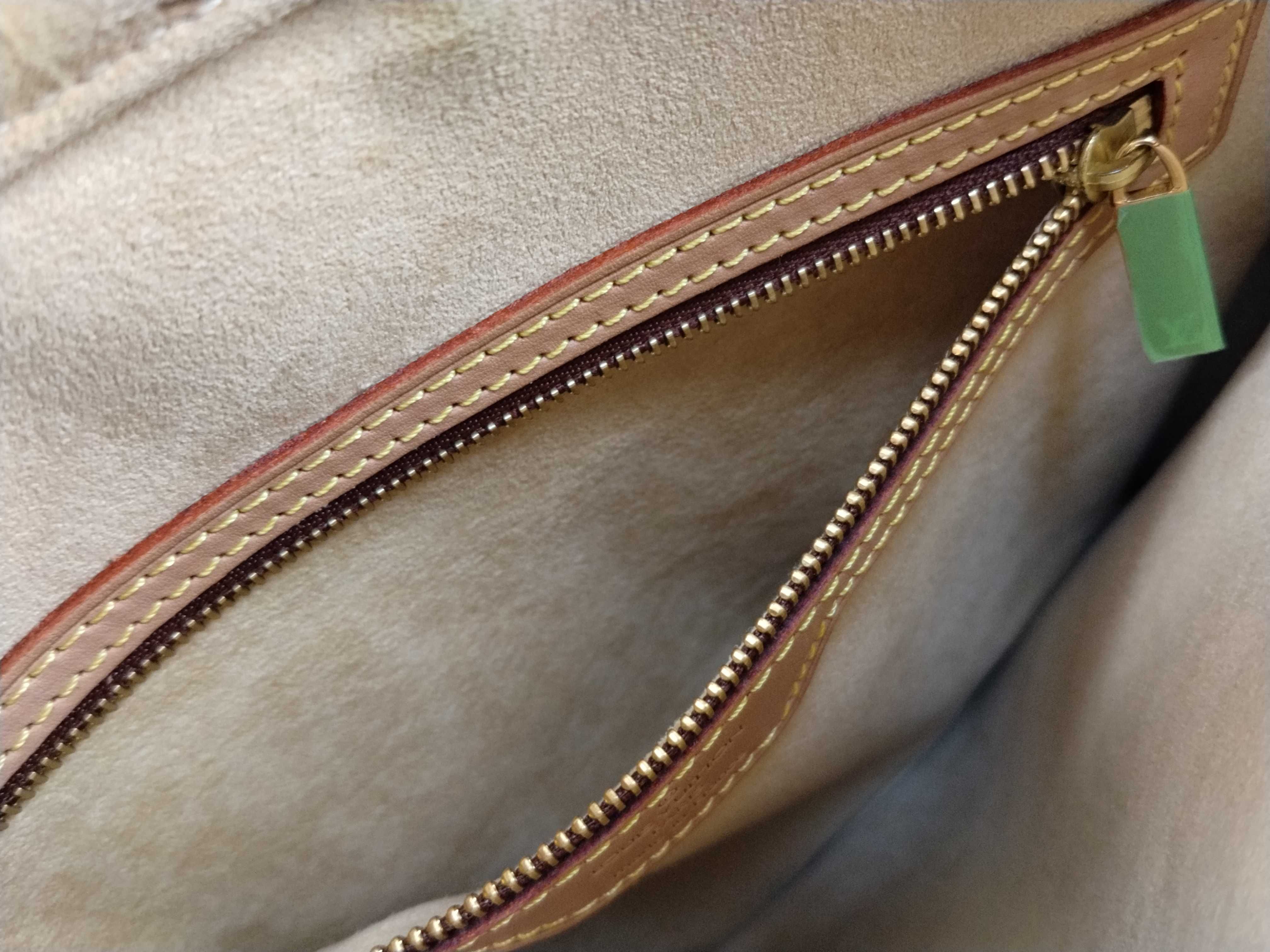 Monogram Louis Vuitton Monogram Looping GM M51145 Shoulder Bag — view 12