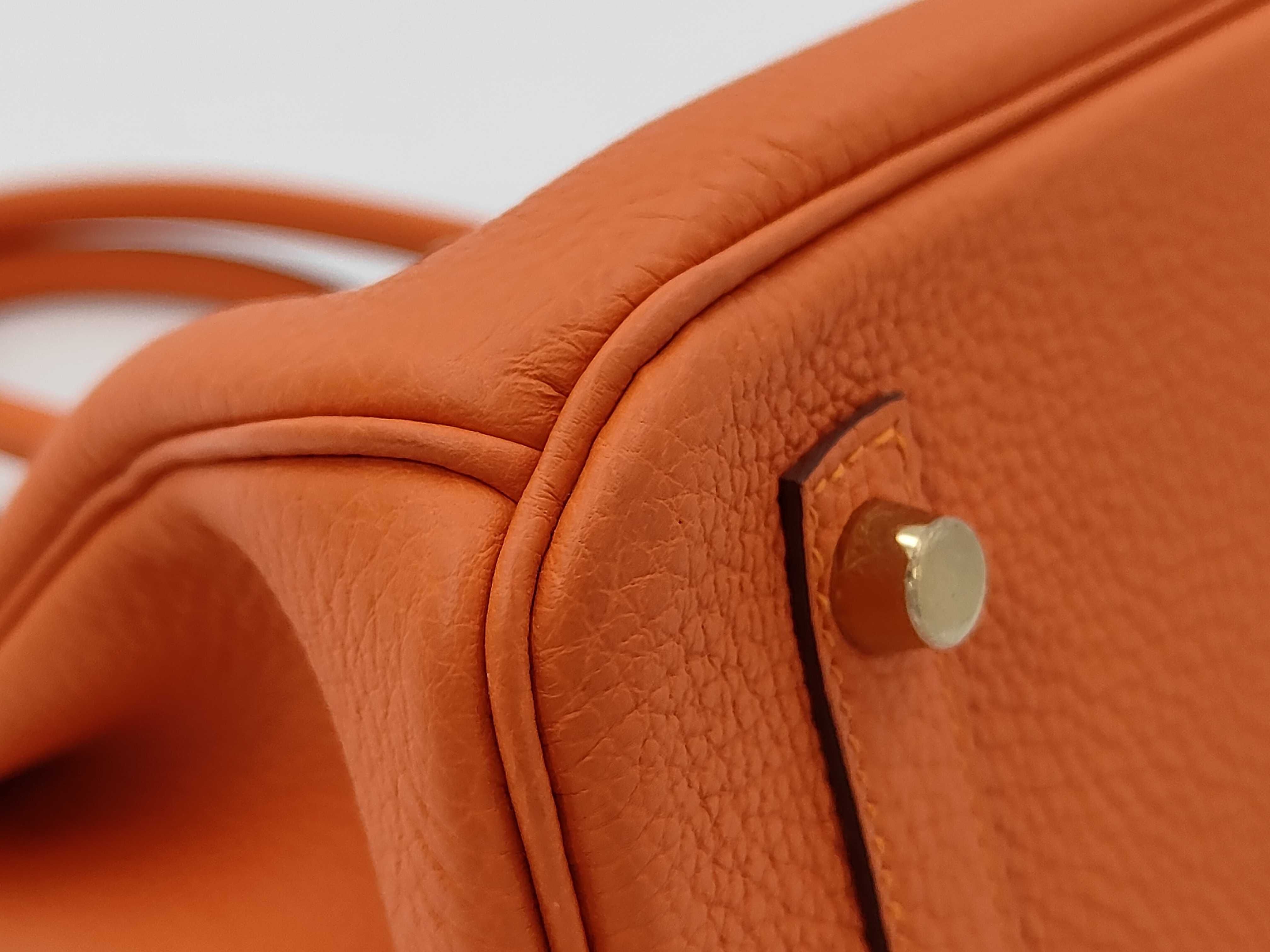 Birkin 30 Togo Leather, Gold Hardware, T Stamp Handbag — view 4