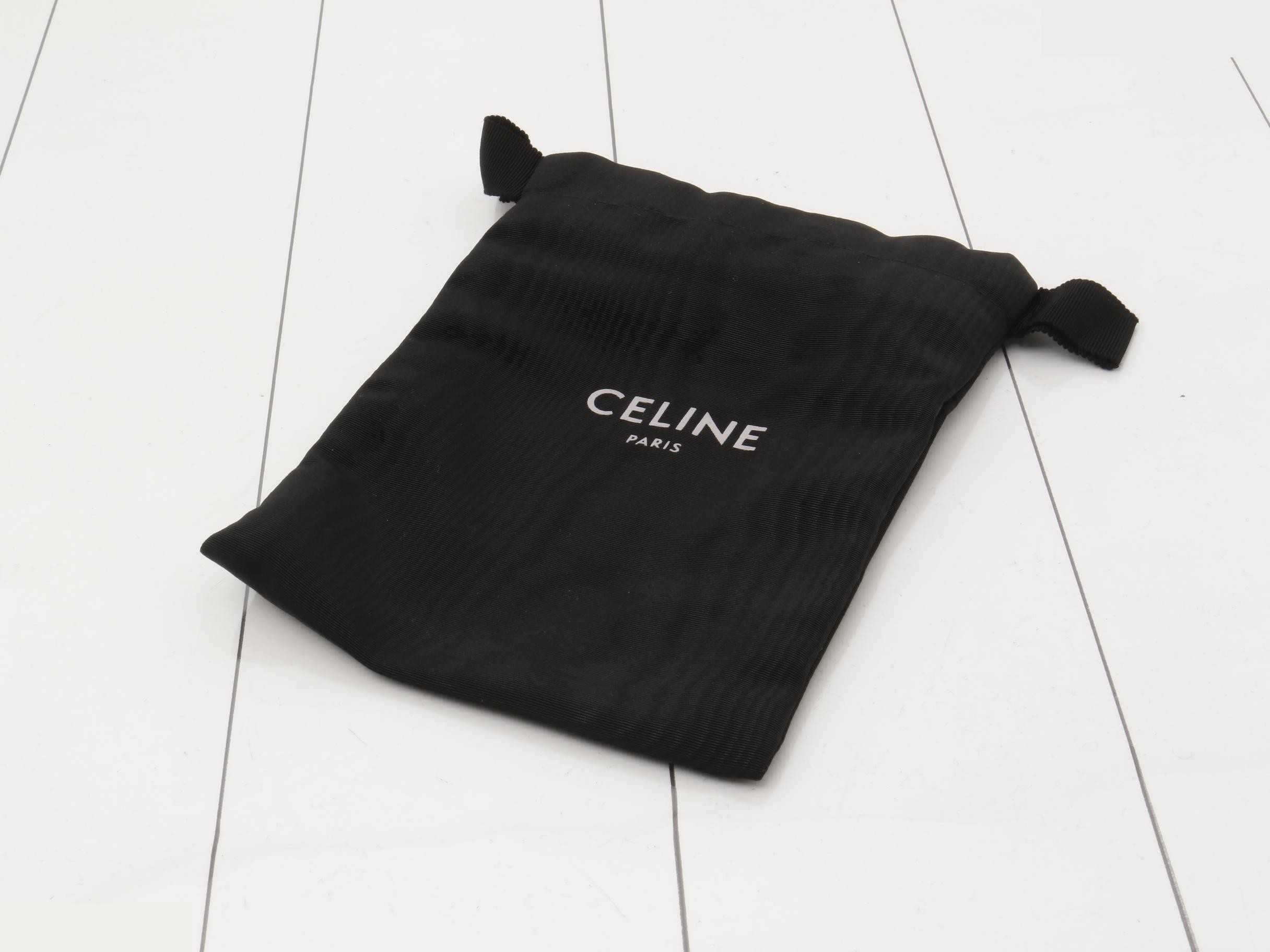wallet — view 5