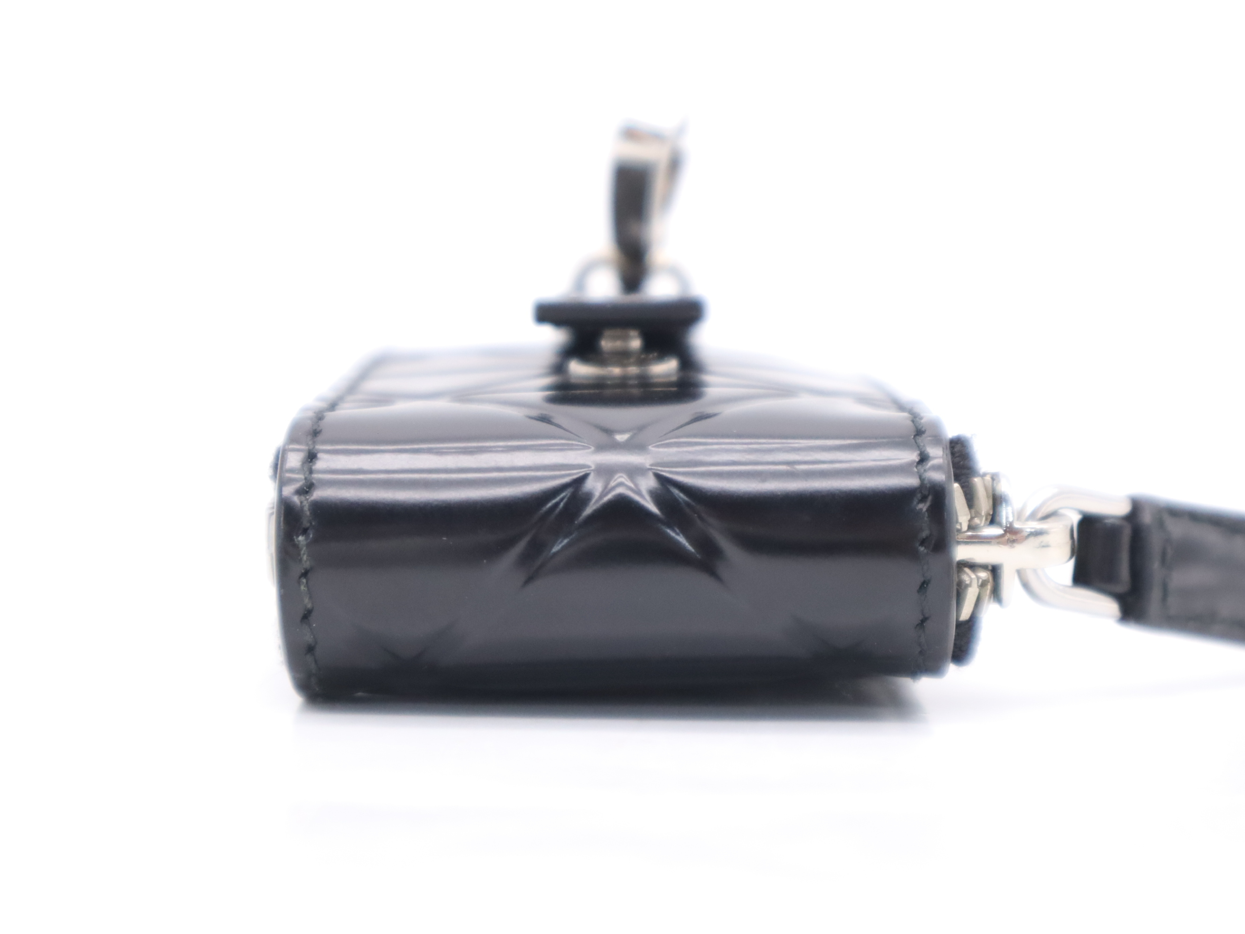 Leather Shoulder Bag, Black, with Shoulder Strap and Pouch. — view 14