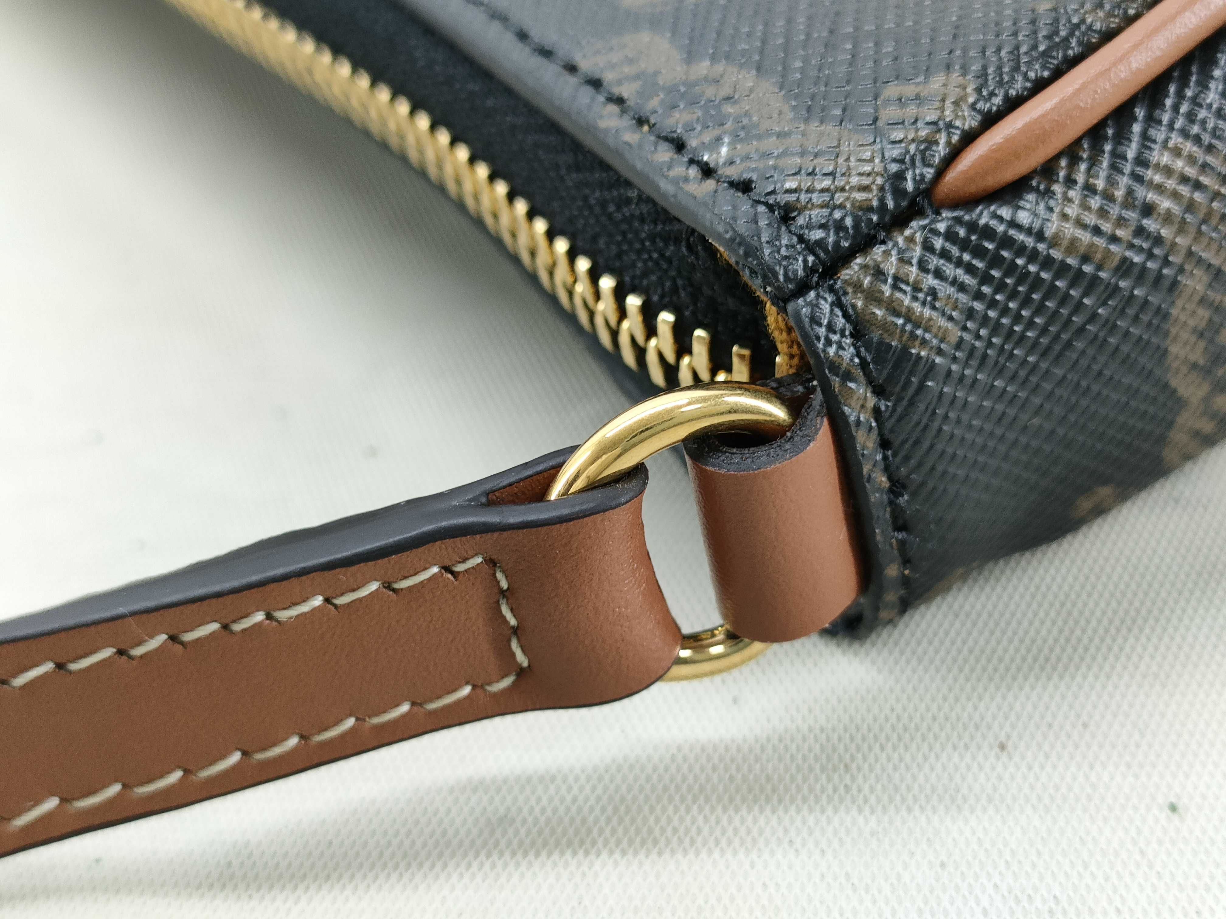 Triomphe Canvas Shoulder Bag — view 7