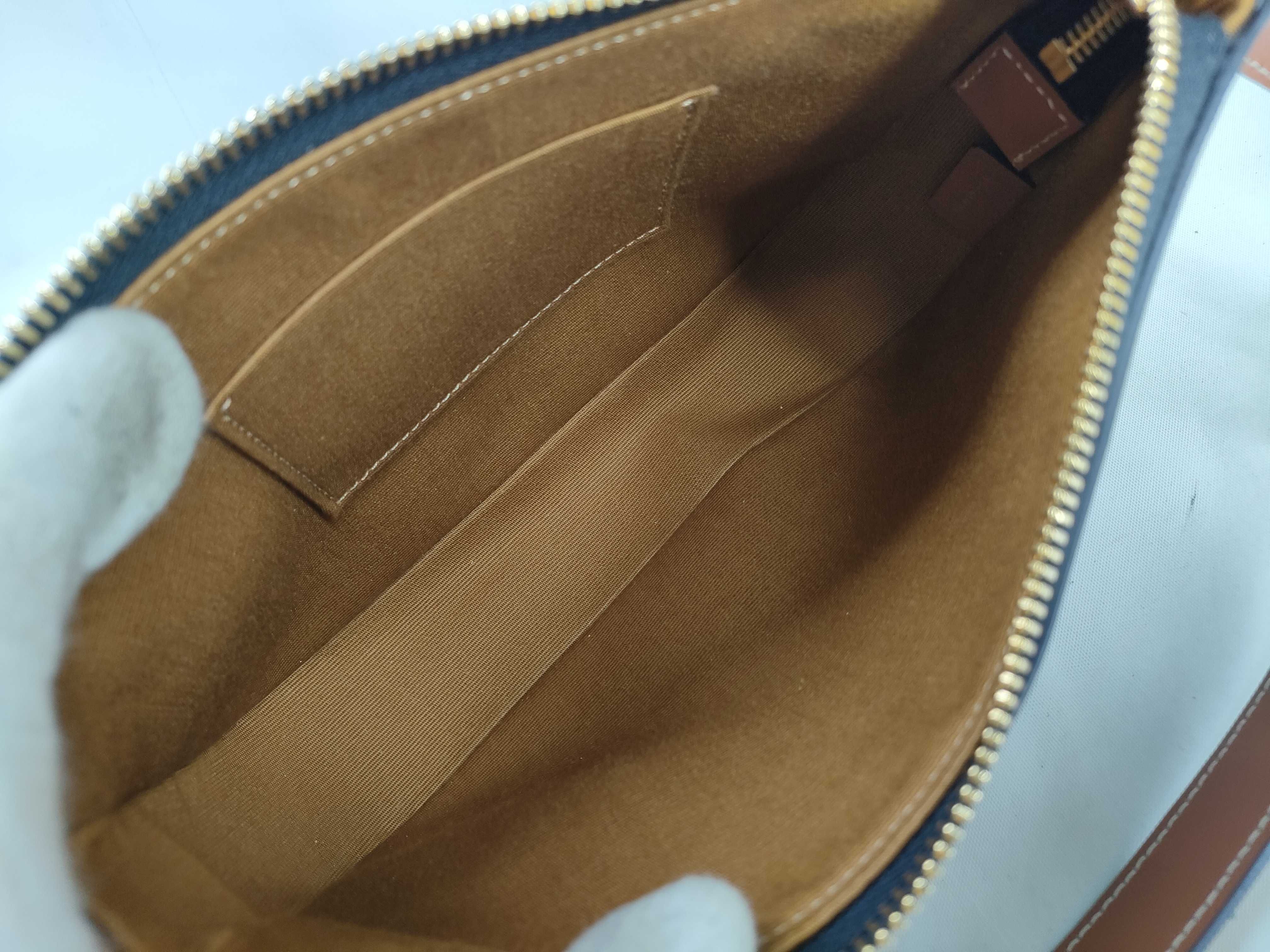 Triomphe Canvas Shoulder Bag — view 9