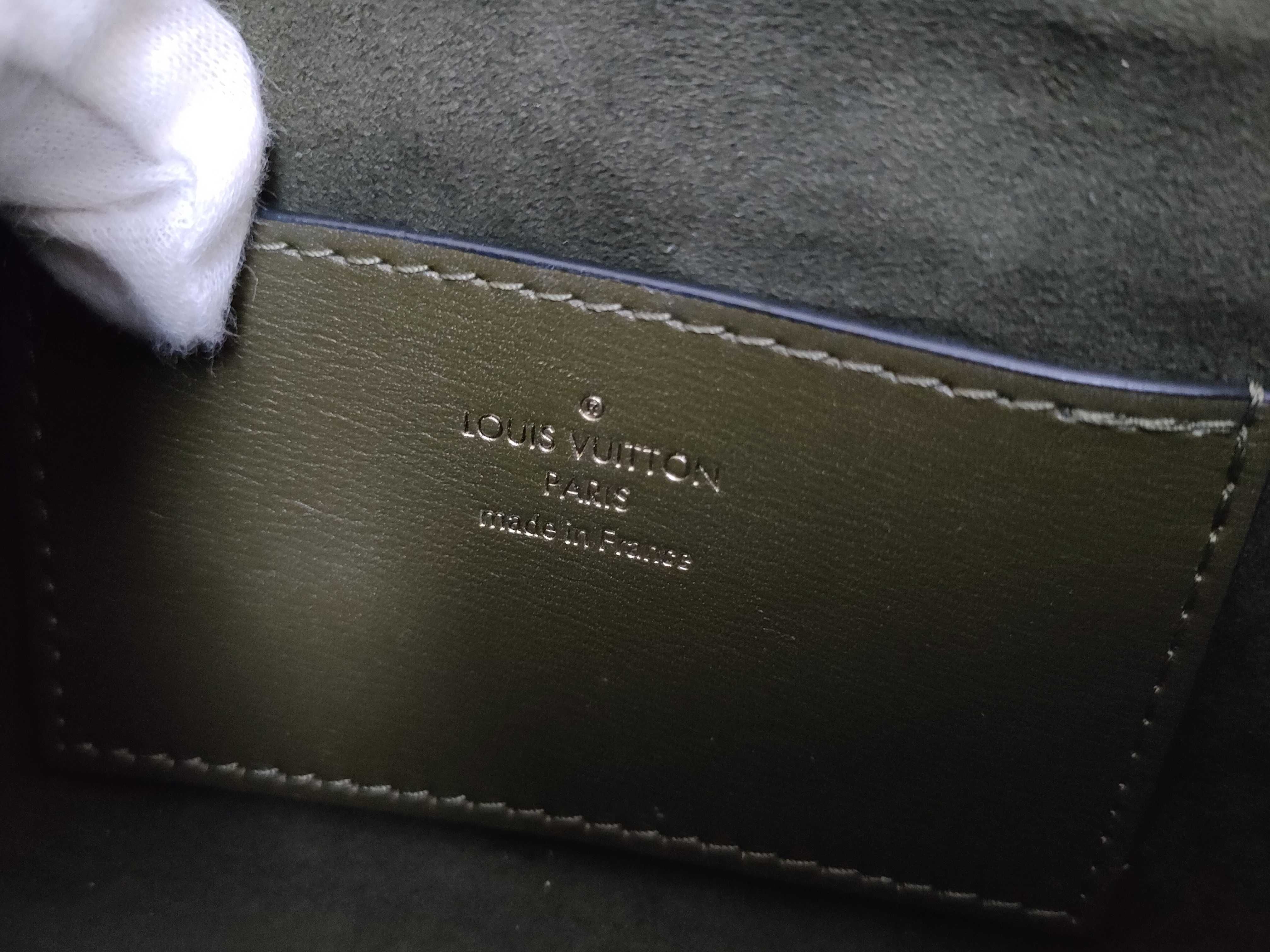 Monogram Louis Vuitton Twist PM Green Shoulder Bag — view 13