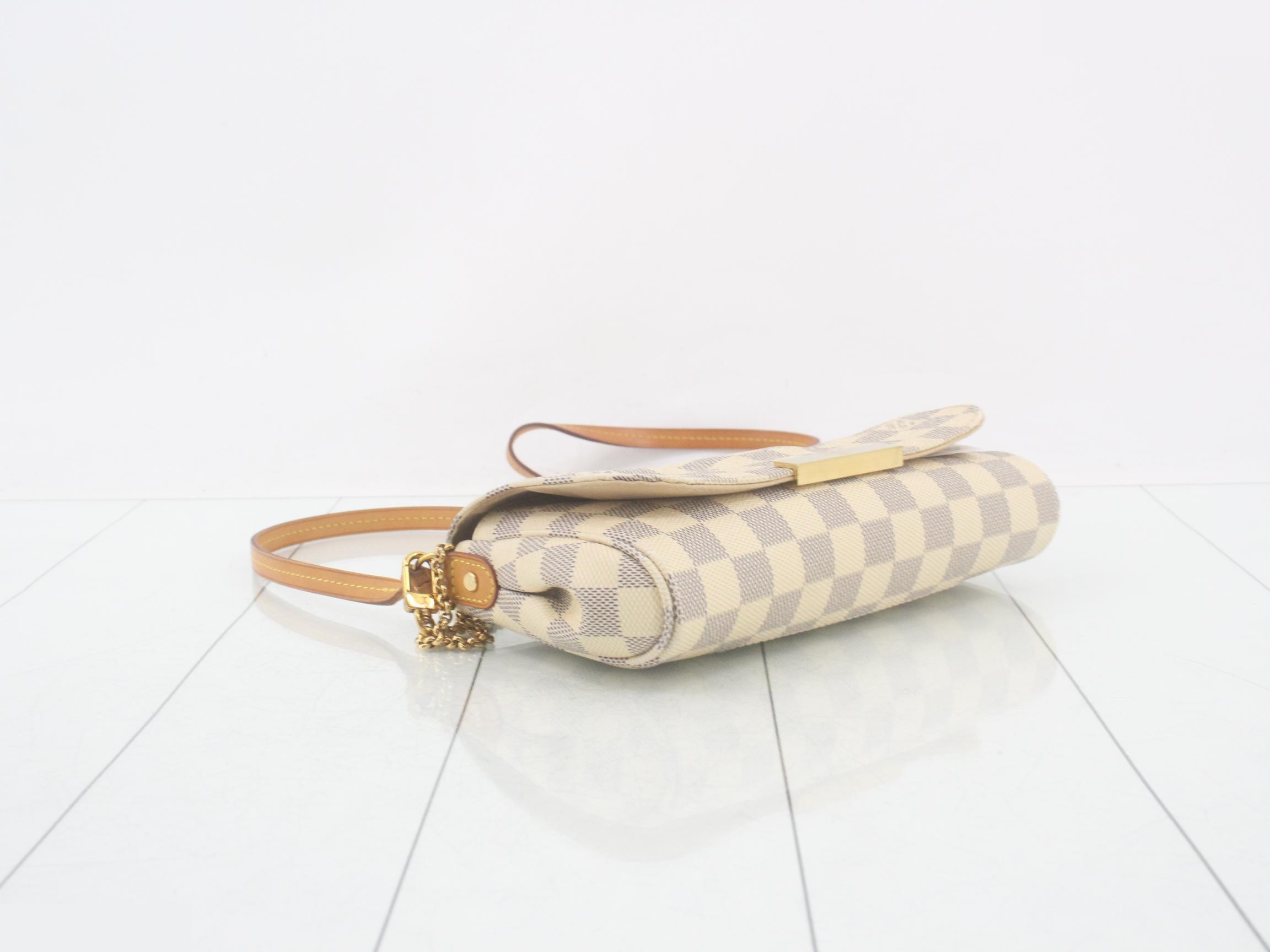 Damier Azur Favorite PM 2-Way Shoulder Bag — view 5