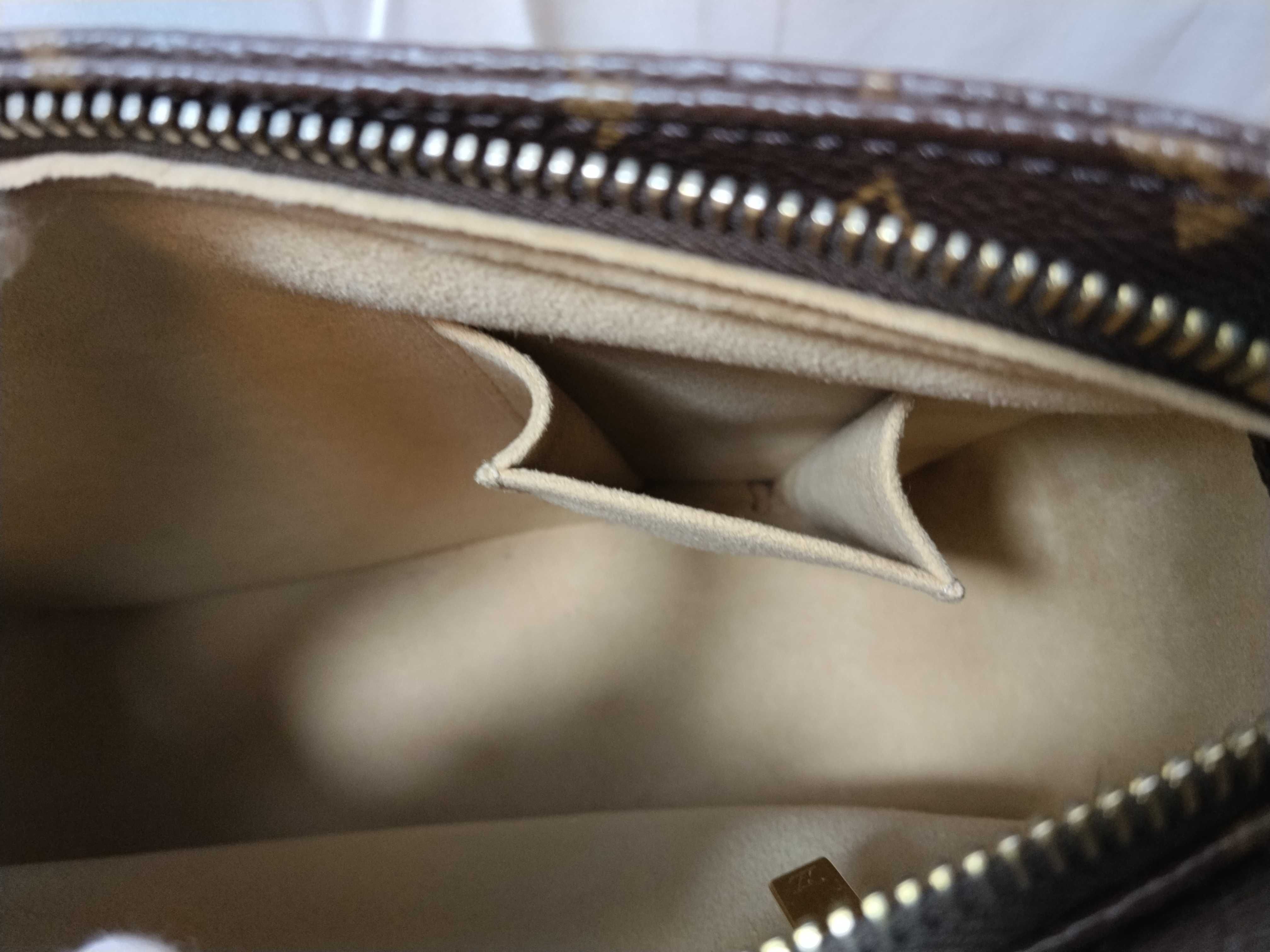 Monogram M51146 Looping MM Handbag — view 12