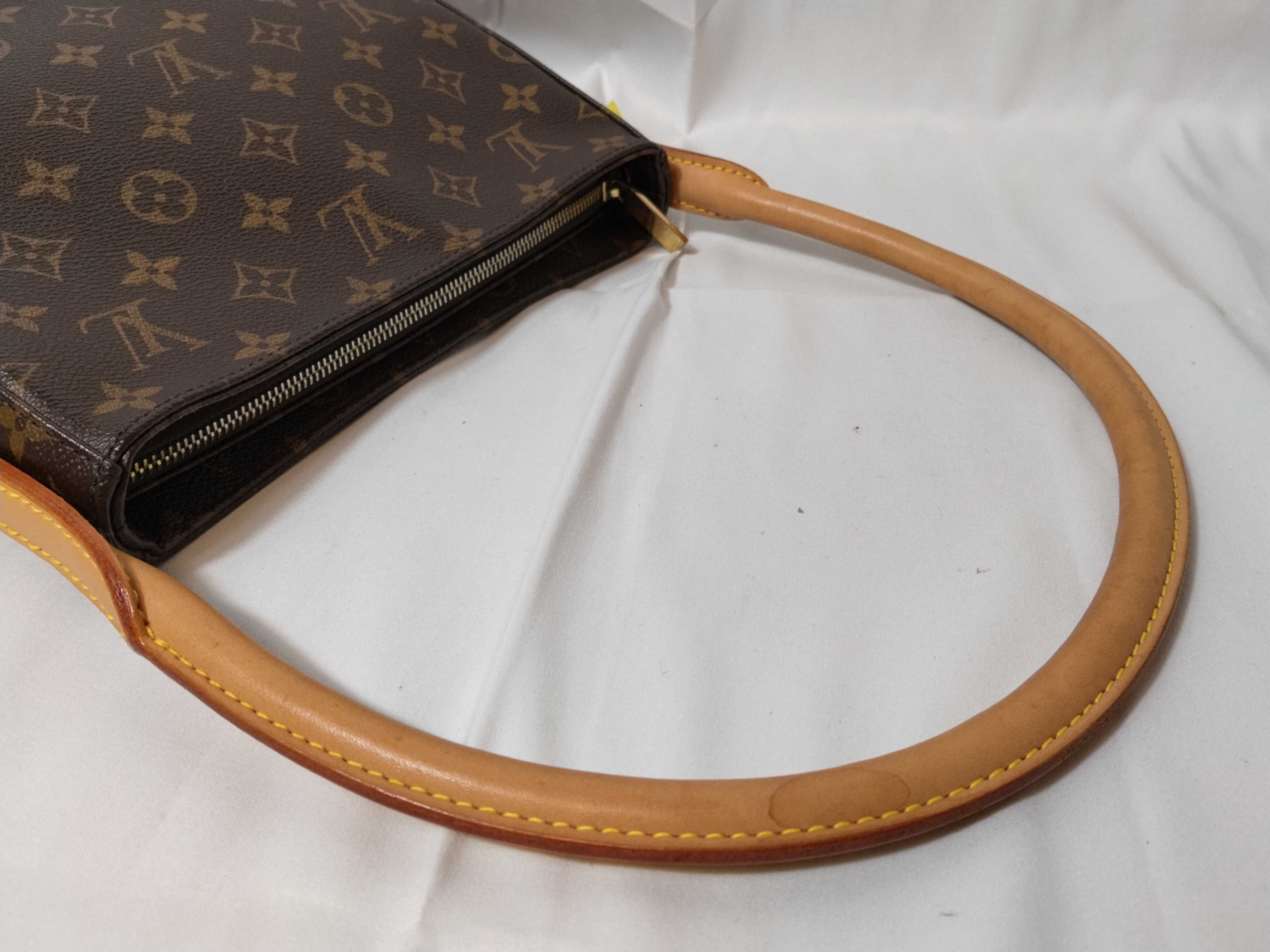 Monogram M51146 Looping MM Handbag — view 3