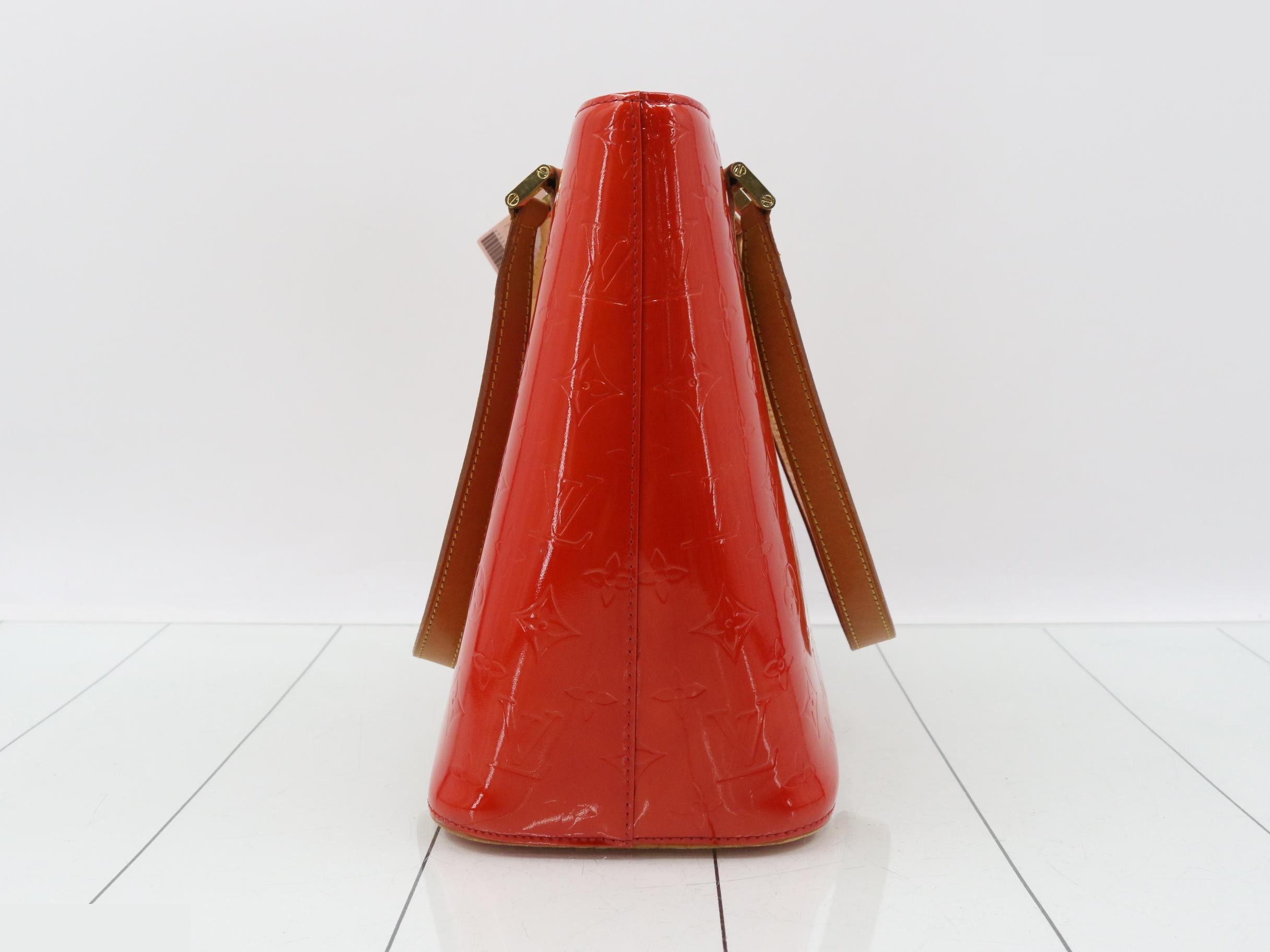 Houston Rouge — view 4