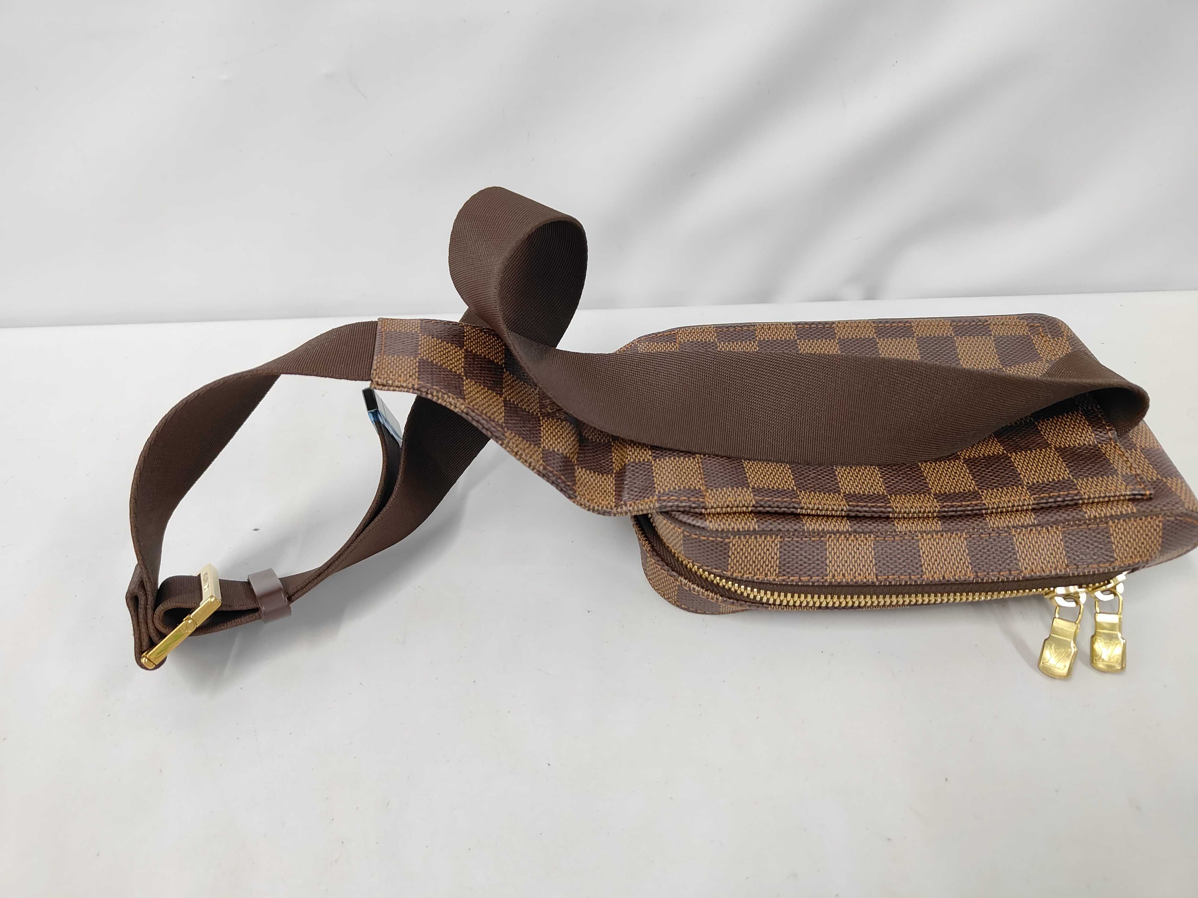 LV Damier Geronimos Shoulder Bag — view 4