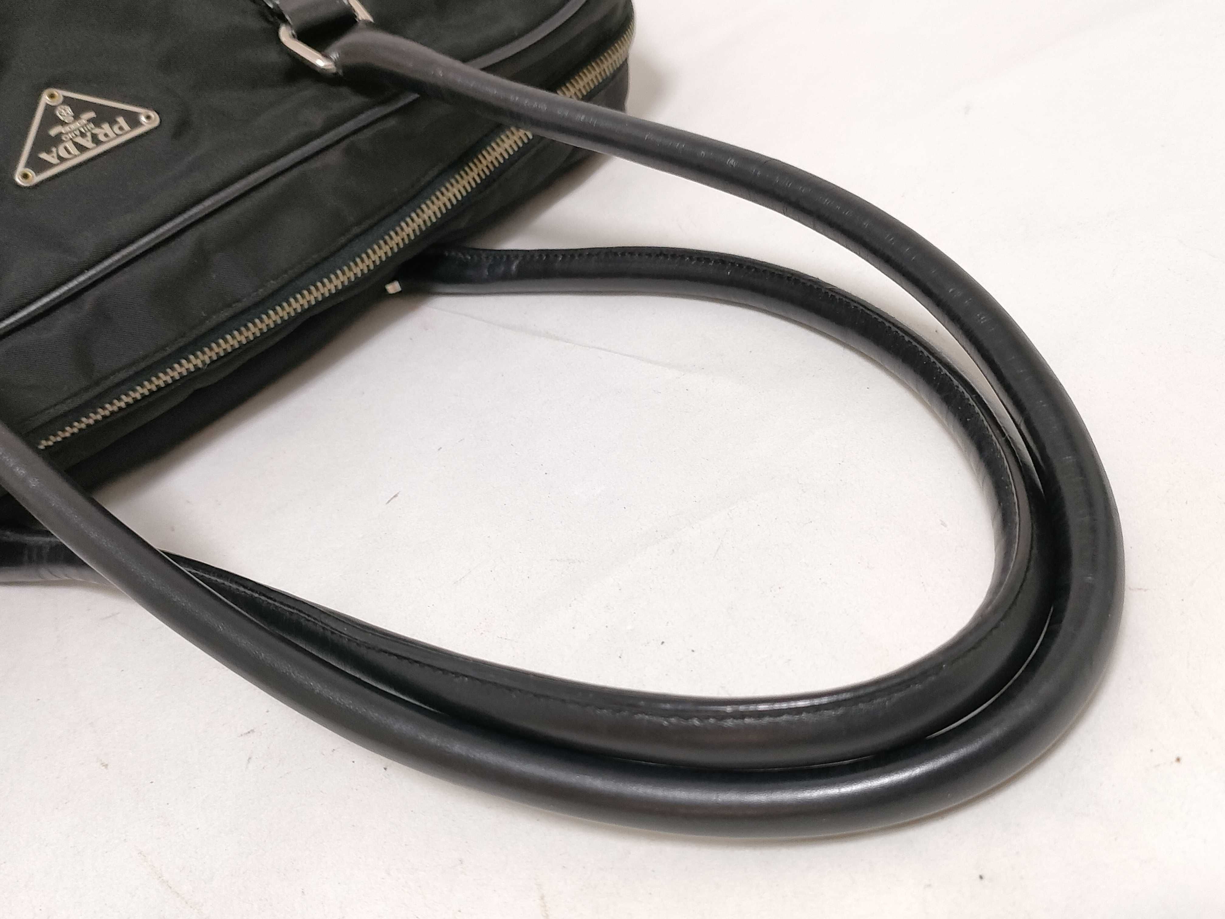 Nylon Prada Bowling Bag Tote Bag Leather Nylon Triangle Logo Tote Bag — view 3