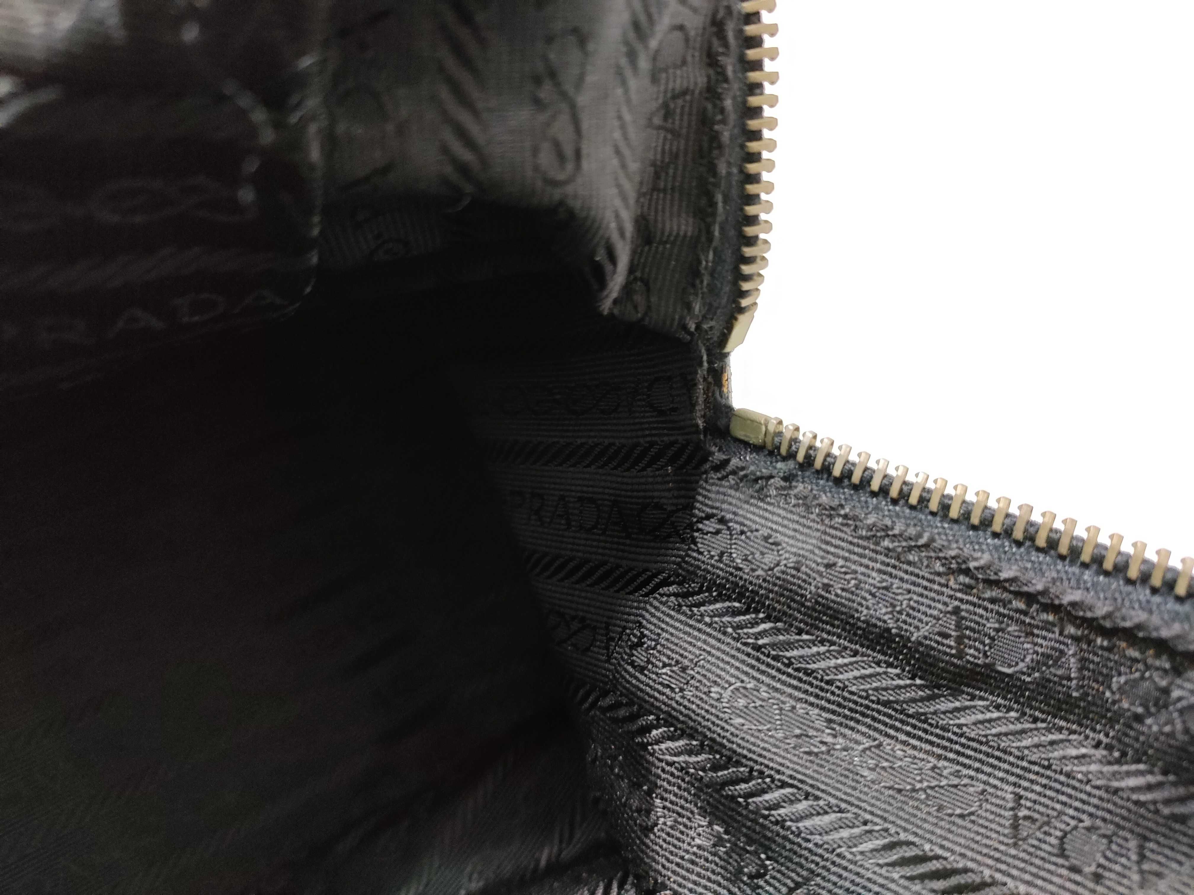 Nylon Prada Bowling Bag Tote Bag Leather Nylon Triangle Logo Tote Bag — view 9