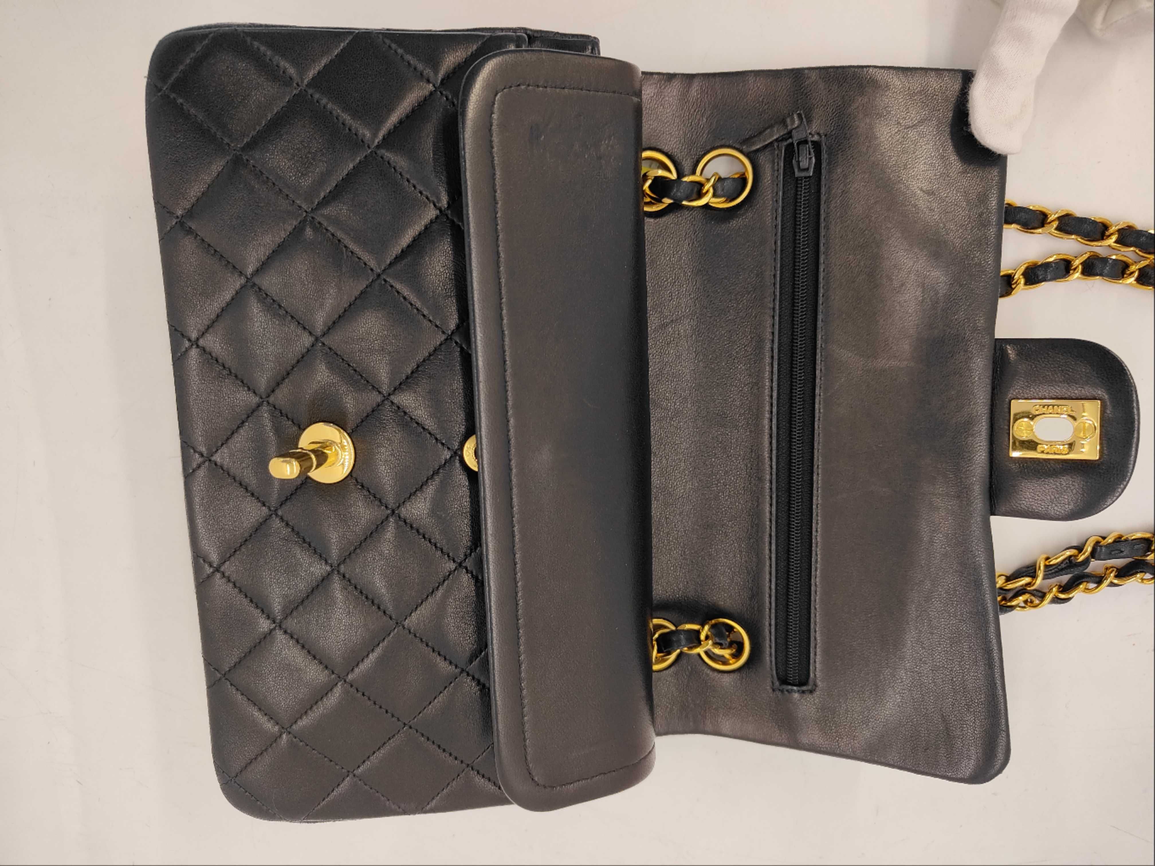 Lambskin Matelassé 23 Double Flap Double Chain Shoulder Bag — view 7