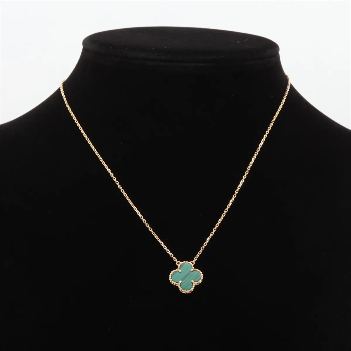 Vintage Alhambra Malachite Necklace, 750 (Yellow Gold), 5.5g, JA666119. (Small chips and — view 5