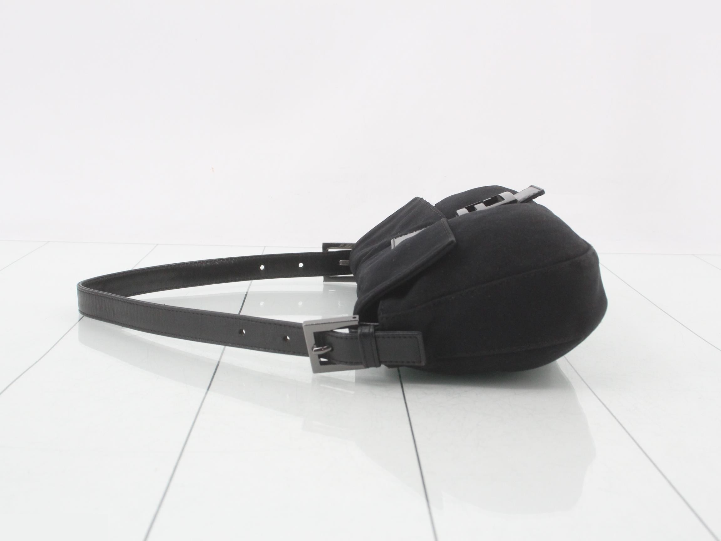 Mamma Bucket Shoulder Bag — view 4