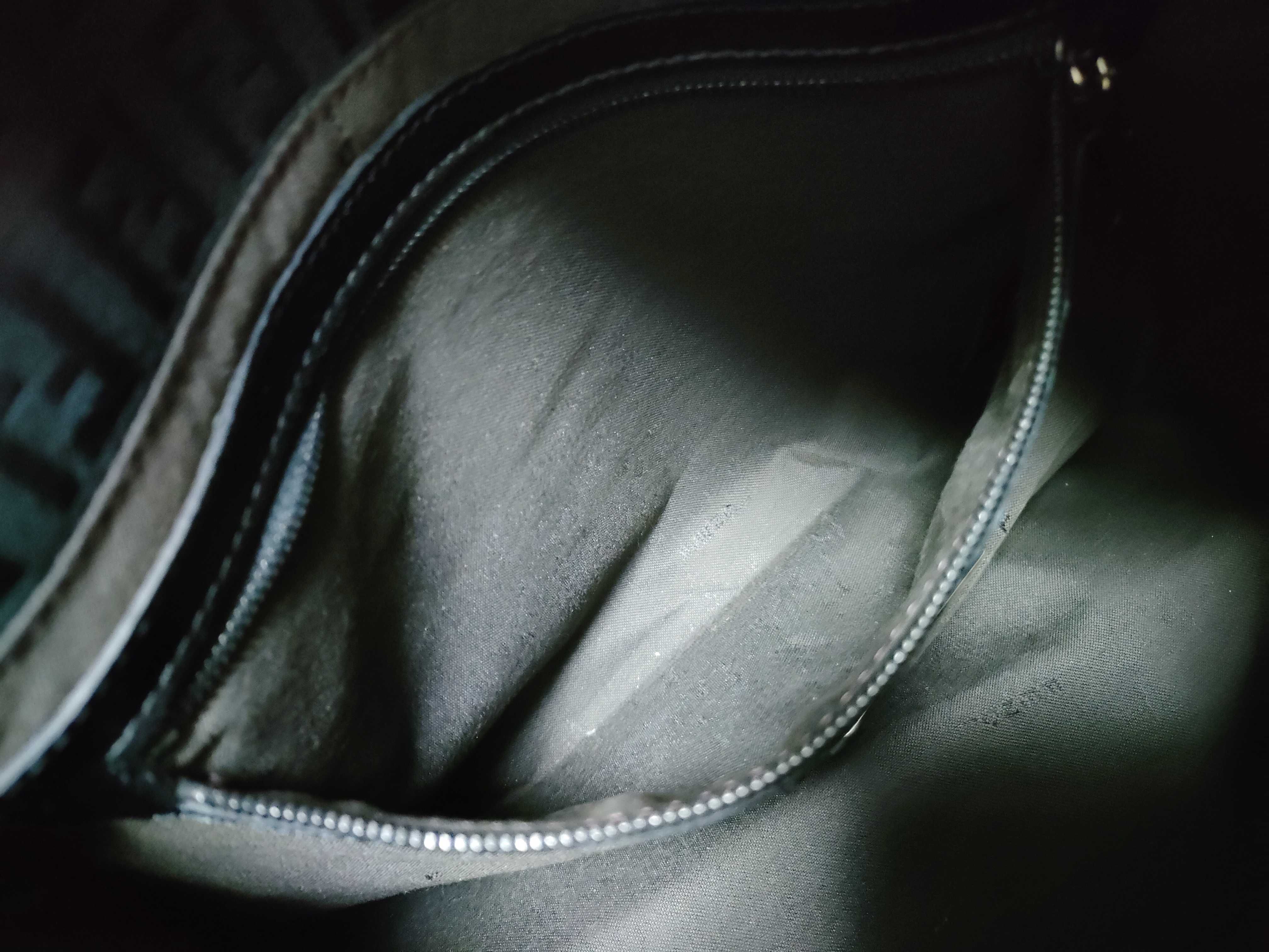Zucca pattern Fendi Mamma Bucket Zucca Shoulder Bag — view 12