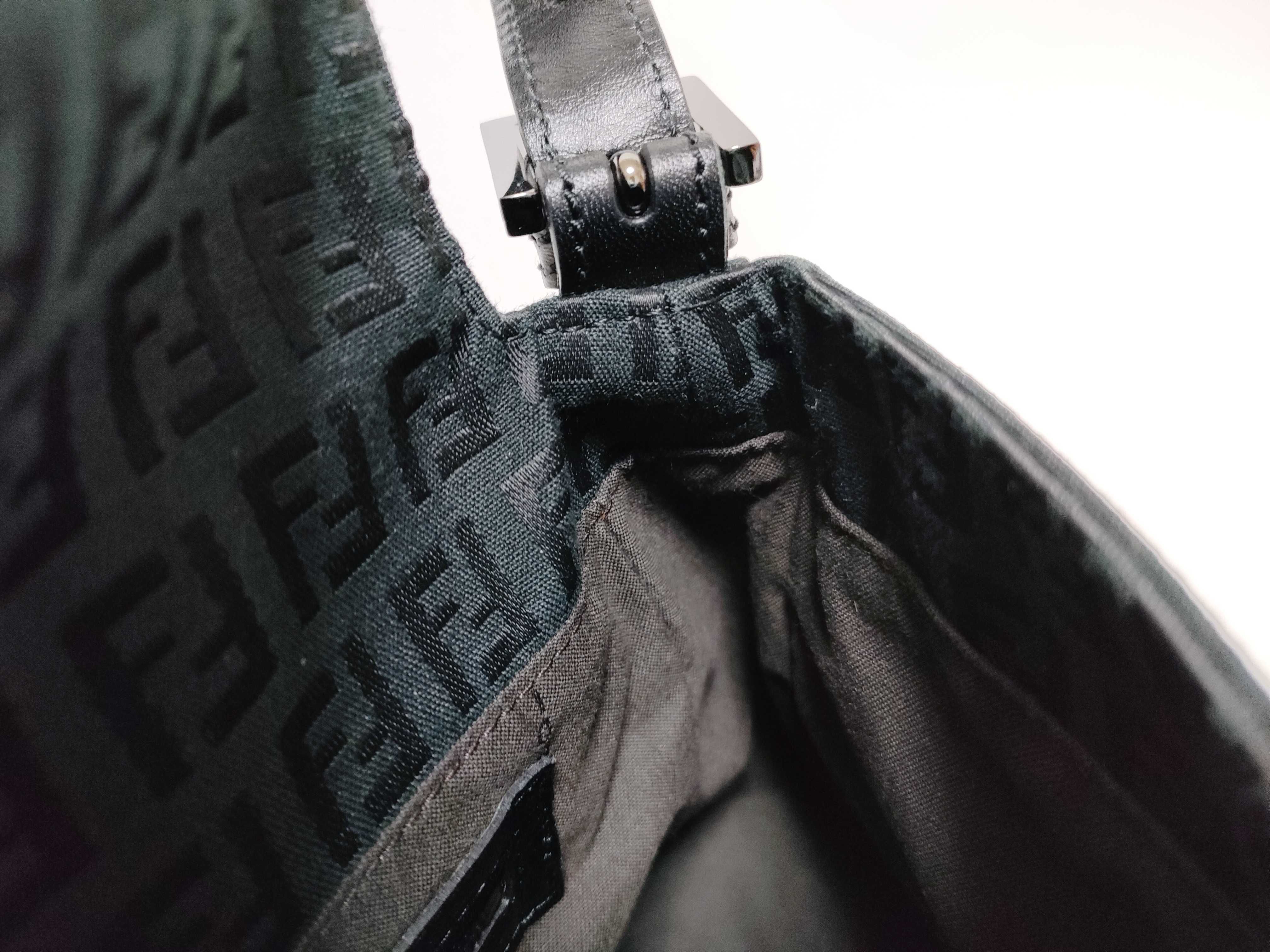 Zucca pattern Fendi Mamma Bucket Zucca Shoulder Bag — view 9