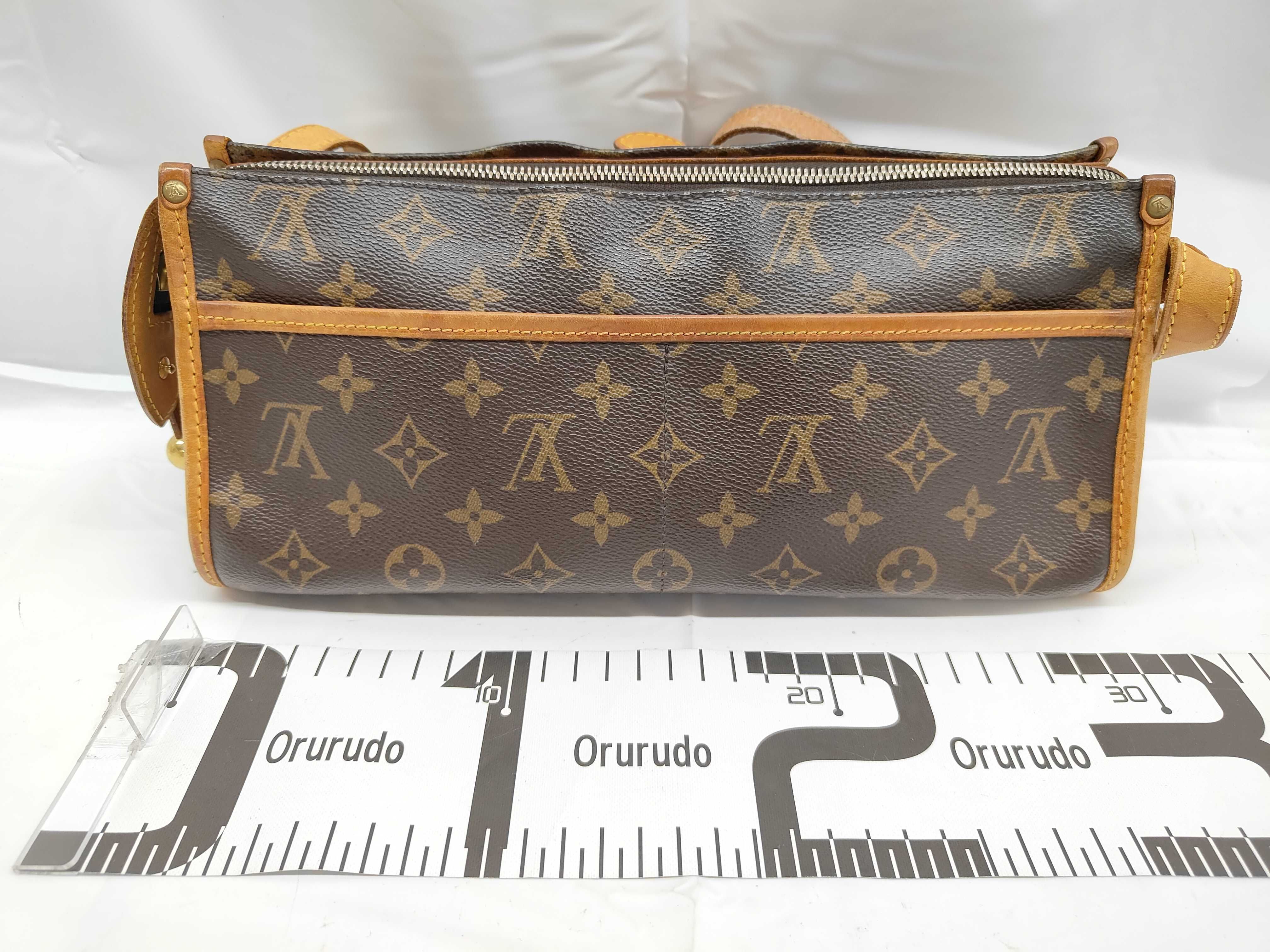 LV Popincourt Long M40008 Monogram Shoulder Bag — view 2