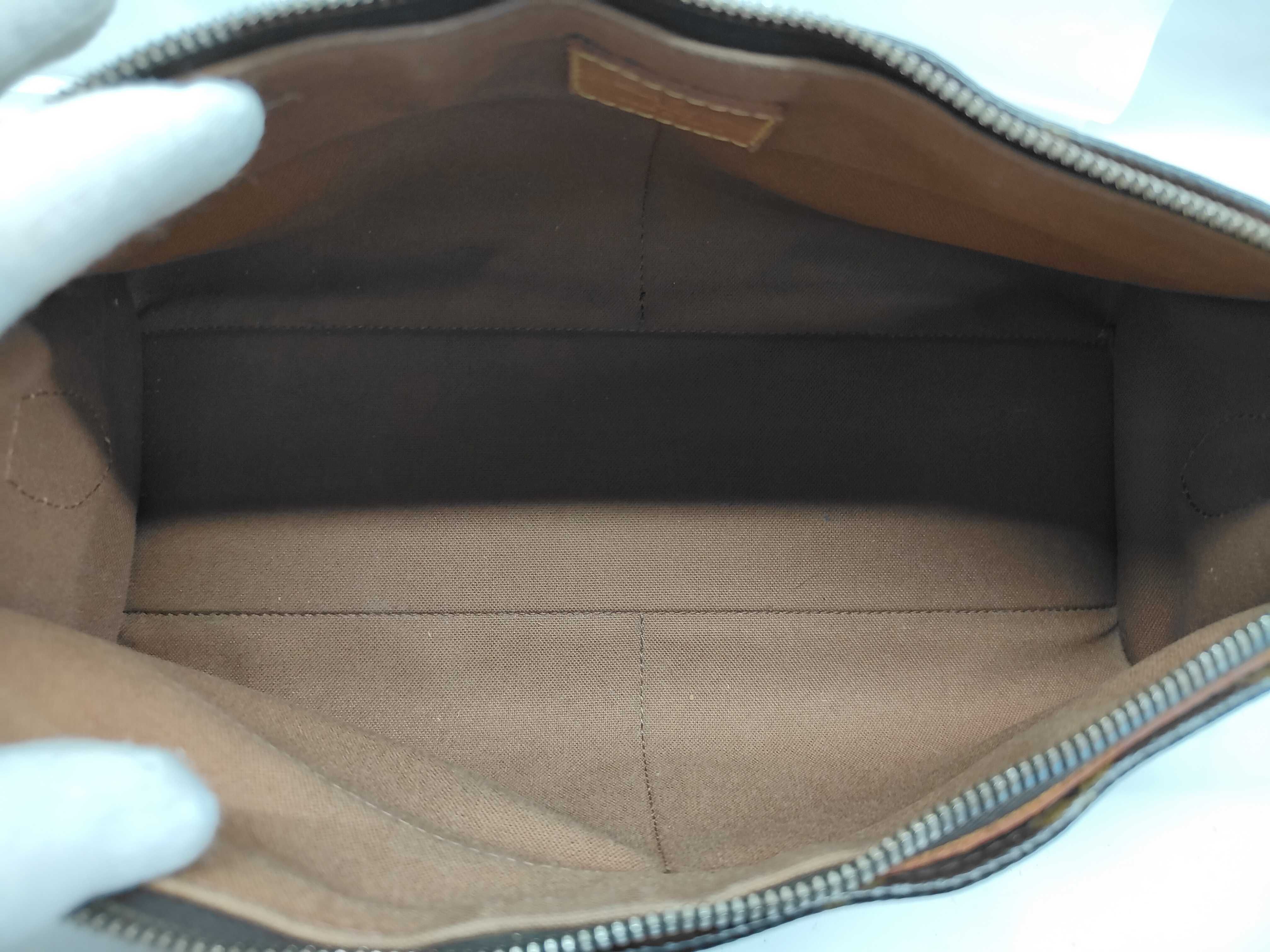LV Popincourt Long M40008 Monogram Shoulder Bag — view 6