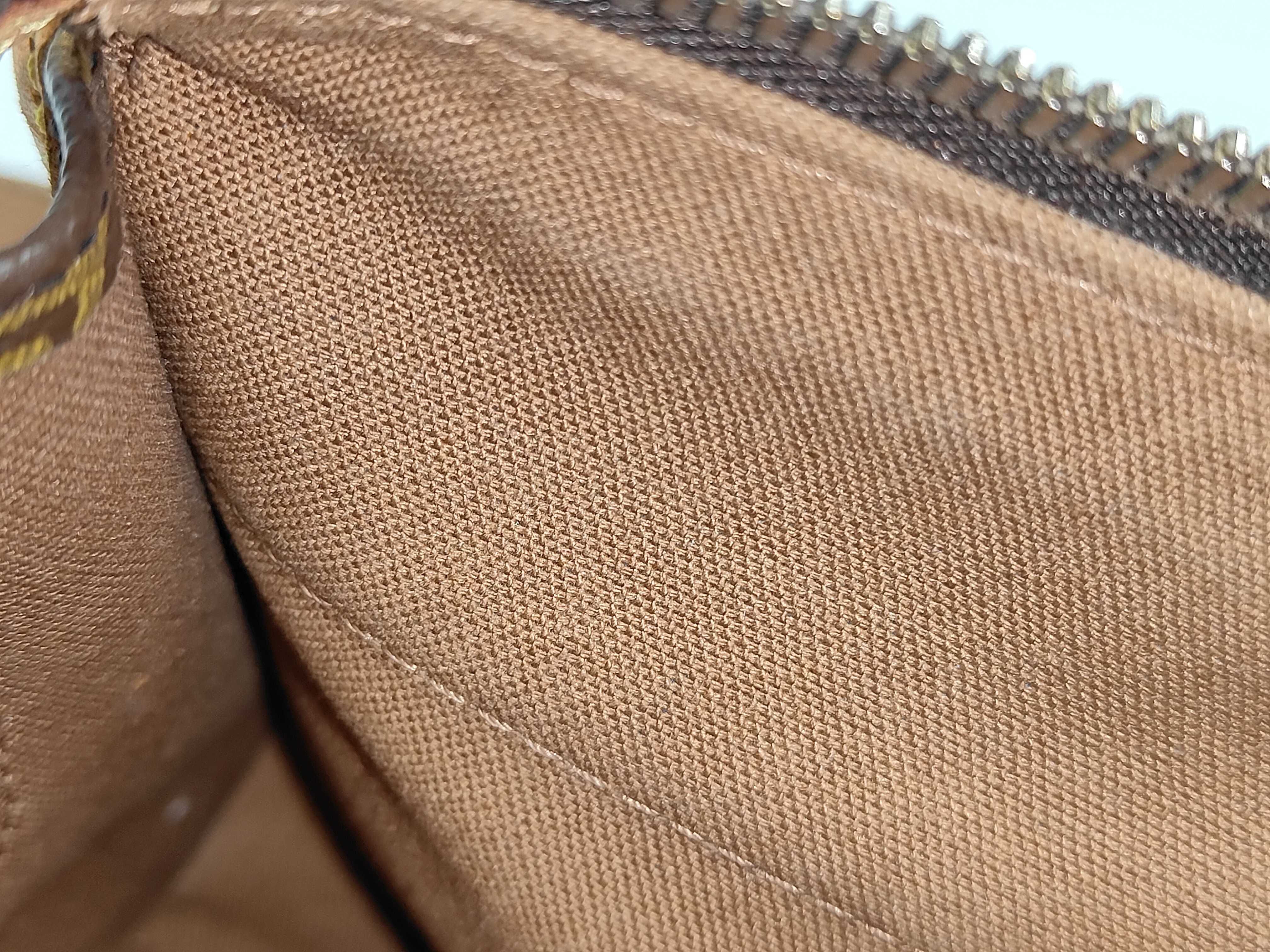 LV Popincourt Long M40008 Monogram Shoulder Bag — view 8