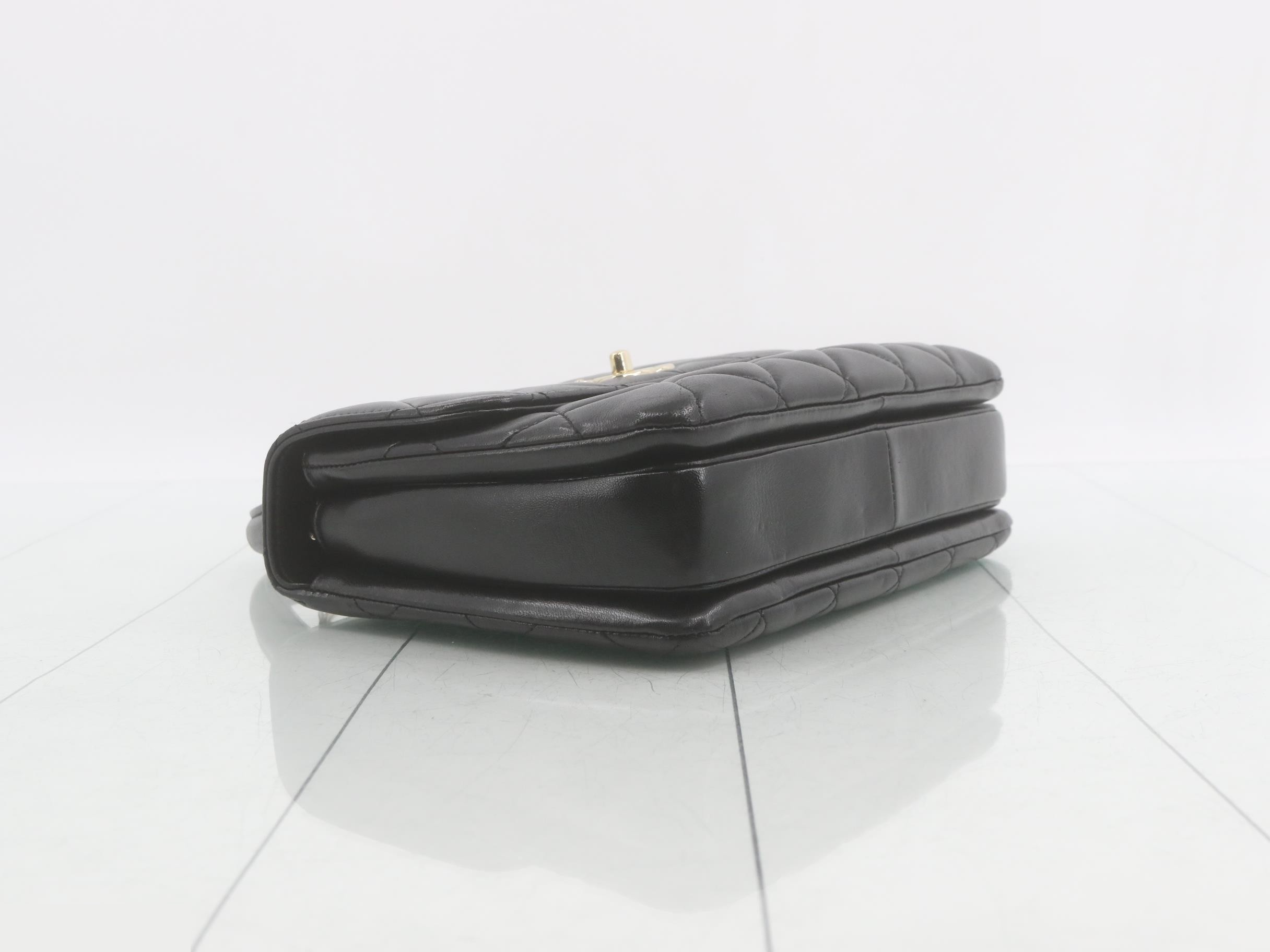 Trendy CC Leather 2-Way Handbag — view 5