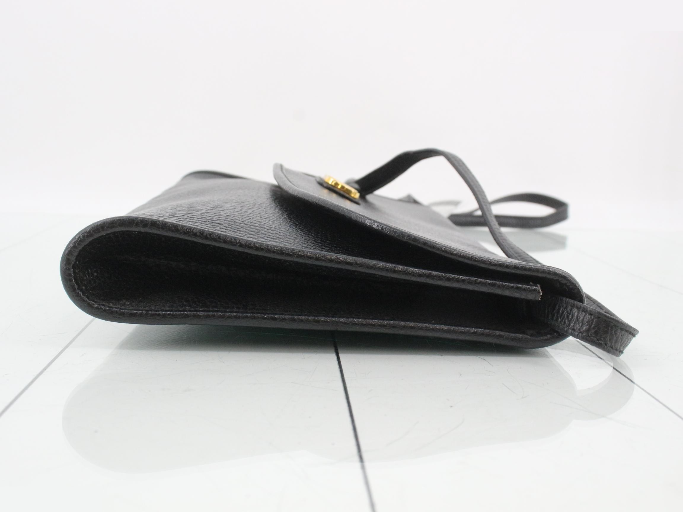 (Bag) - Shoulder Bag — view 3