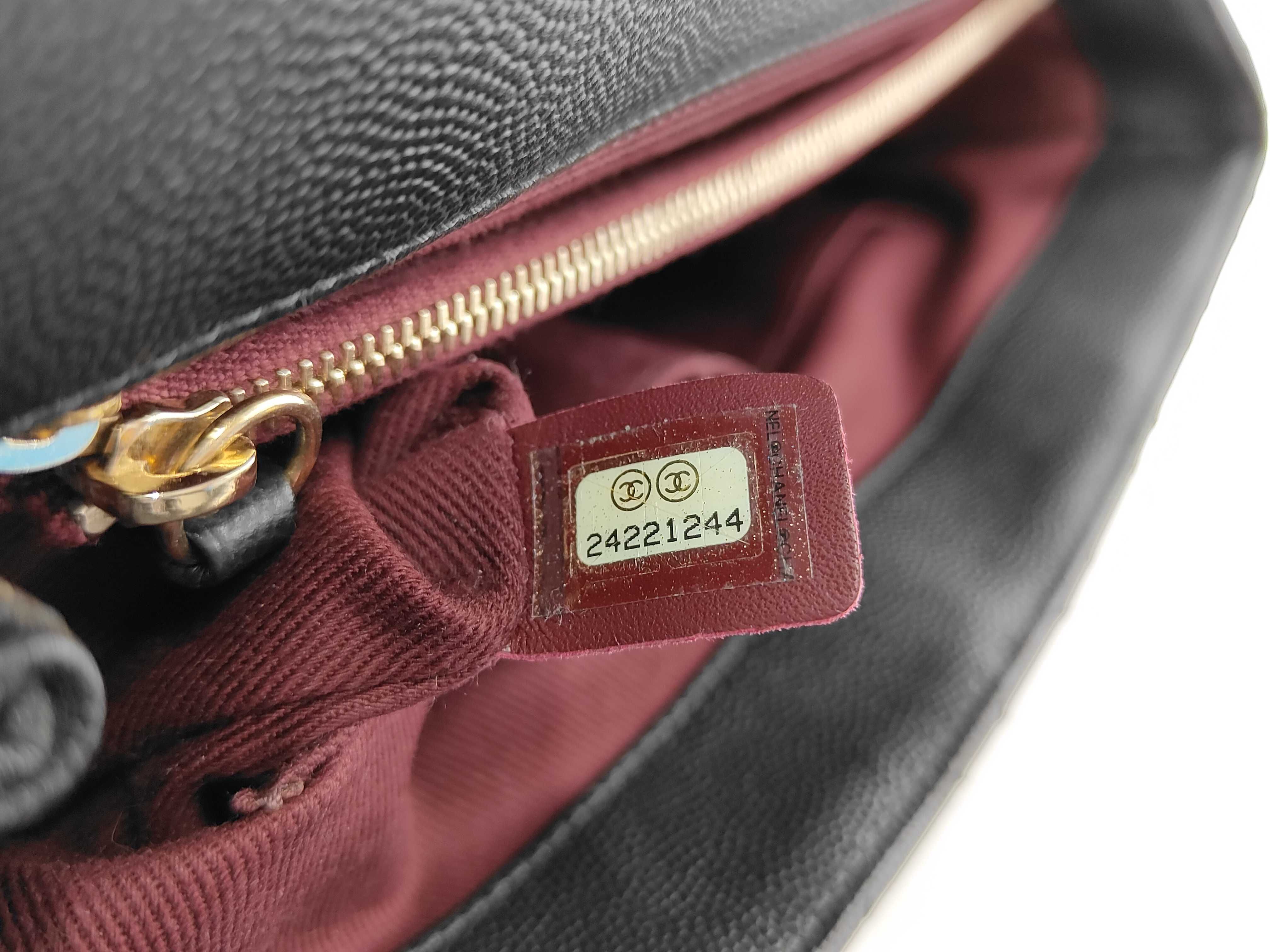 Black Caviar Leather GP Hardware Coco Handle Single Flap 24 Series A92992 Chain 2-Way Bag — view 14