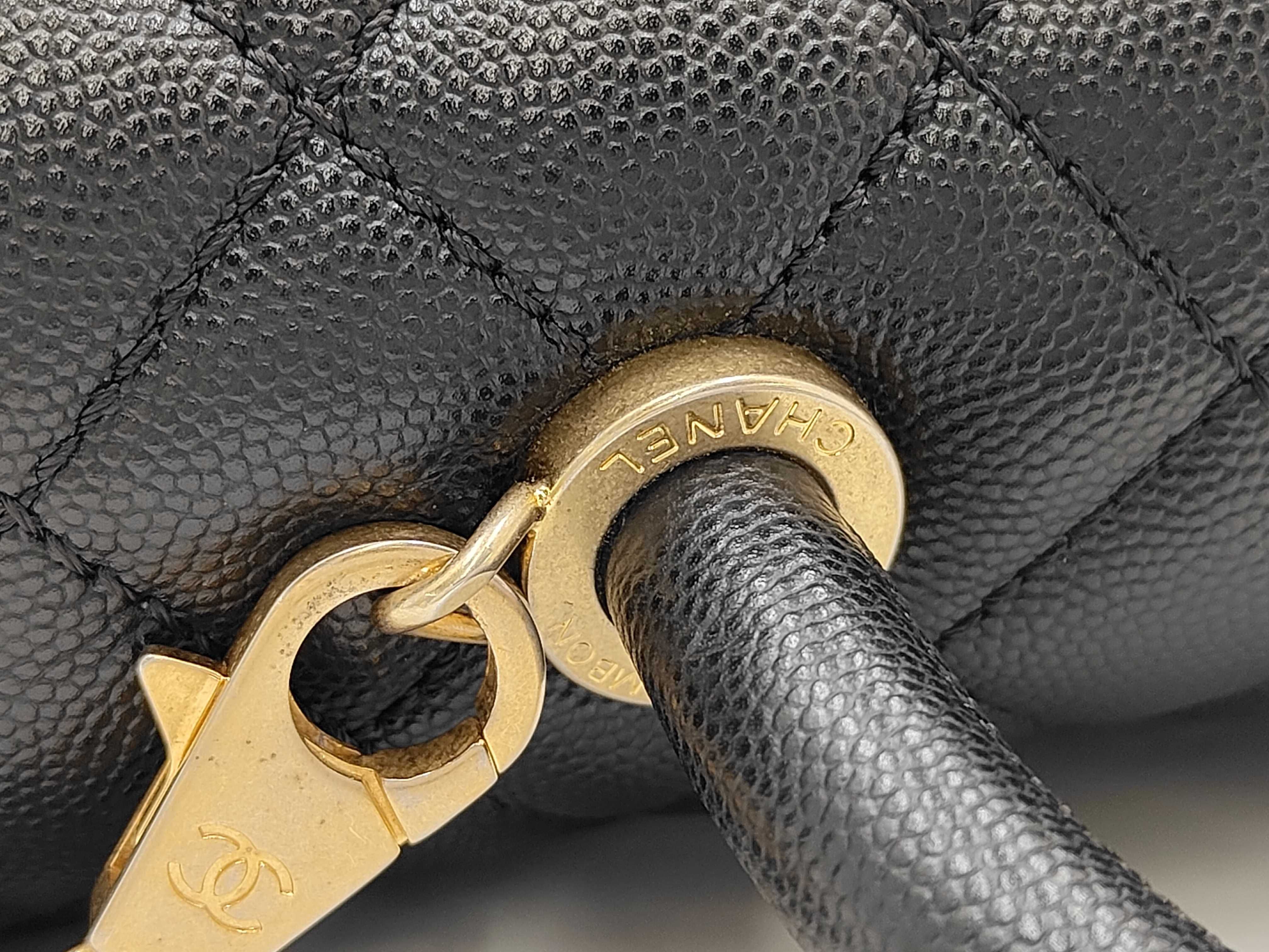 Black Caviar Leather GP Hardware Coco Handle Single Flap 24 Series A92992 Chain 2-Way Bag — view 6