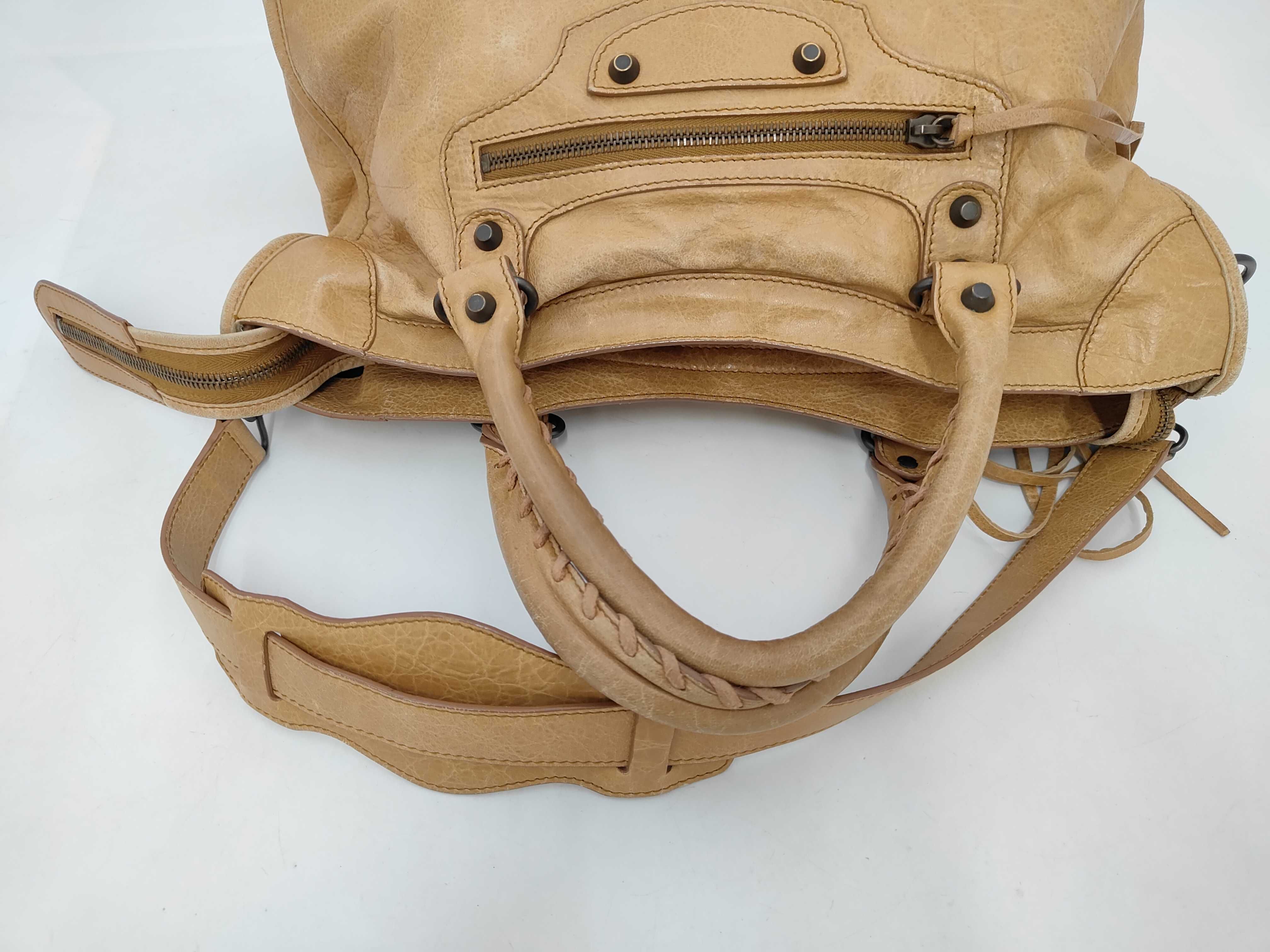 The City Camel Shoulder Bag with Mirror and Shoulder Strap — view 5