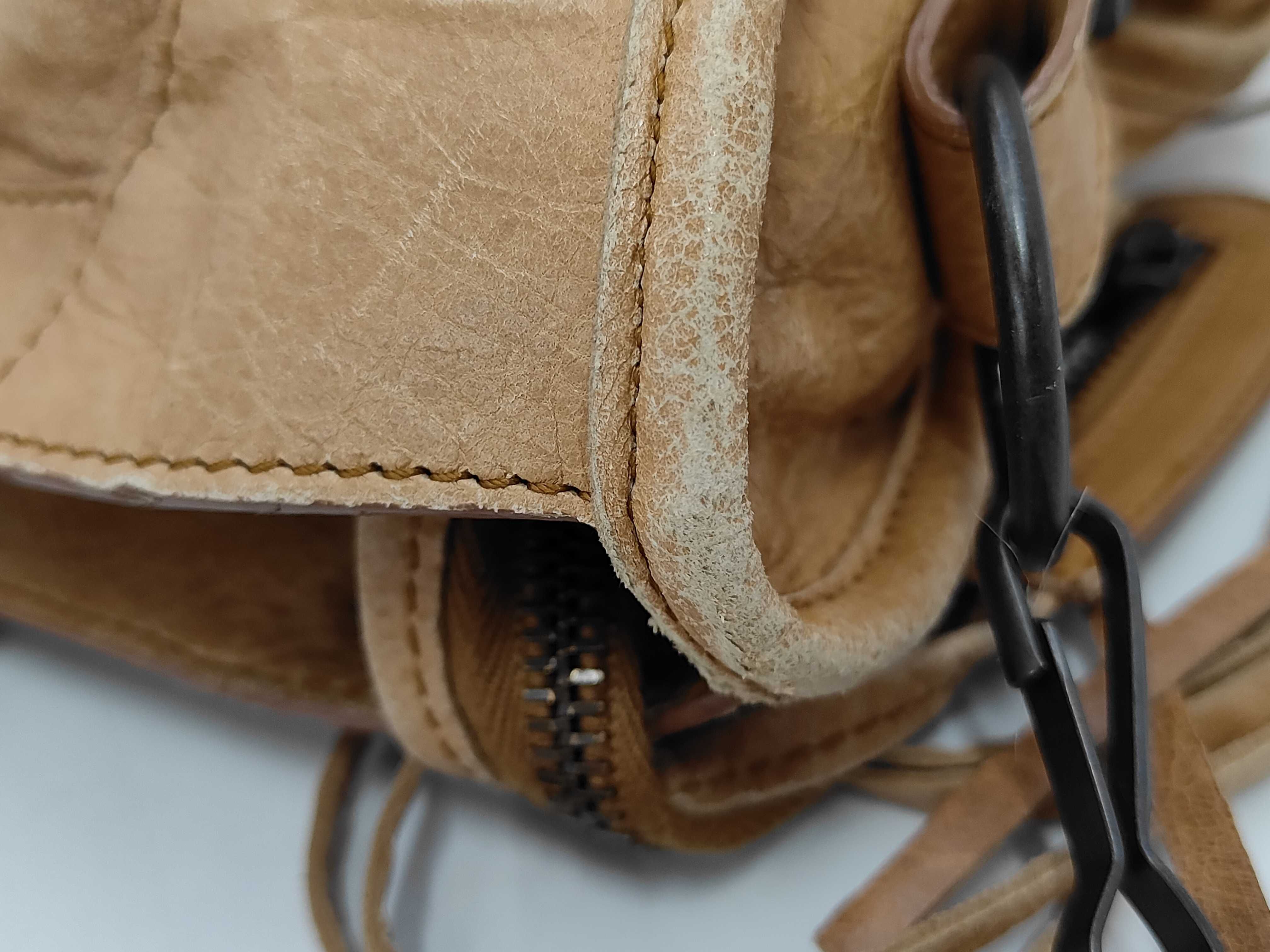 The City Camel Shoulder Bag with Mirror and Shoulder Strap — view 9