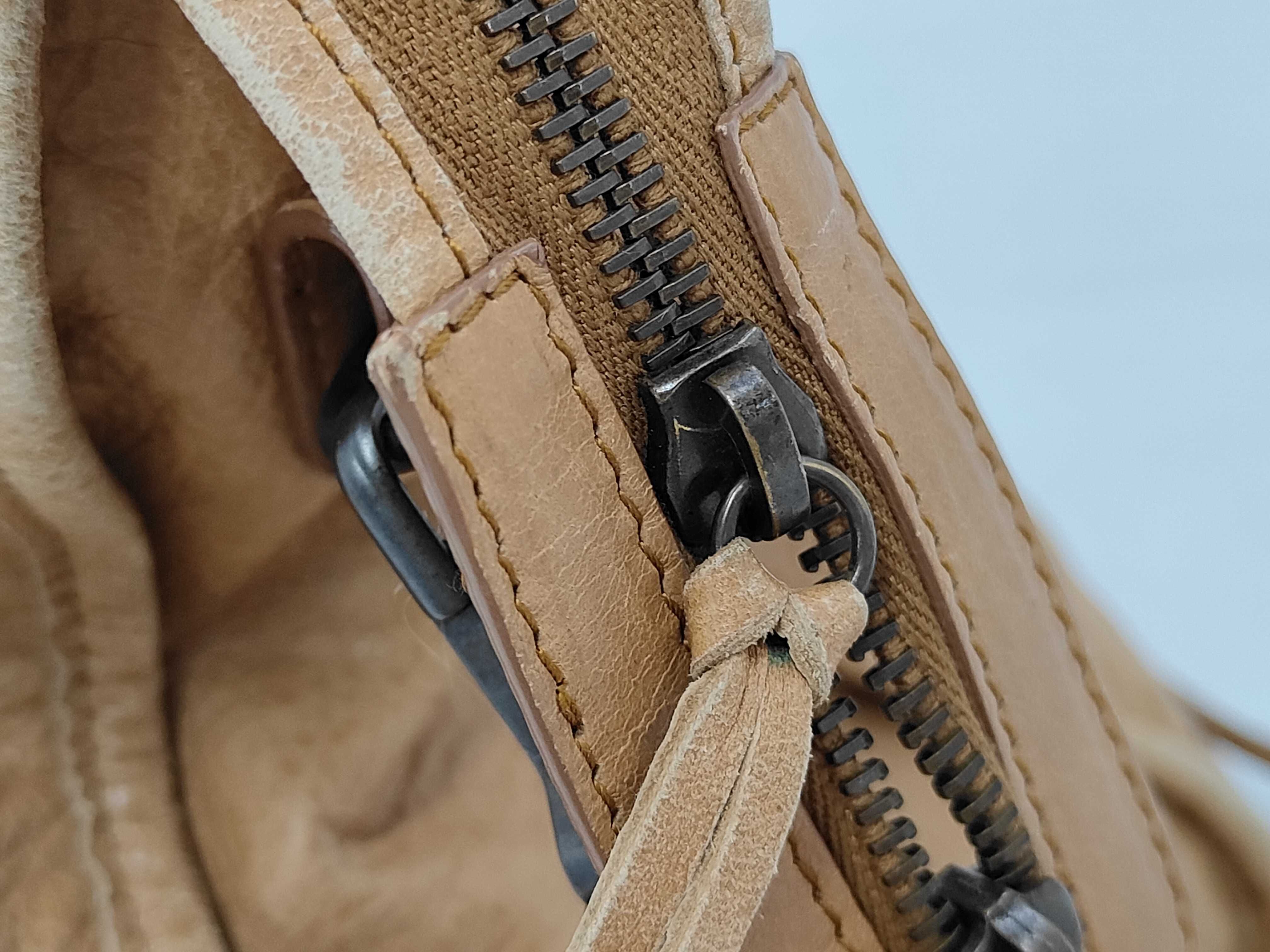 The City Camel Shoulder Bag with Mirror and Shoulder Strap — view 10