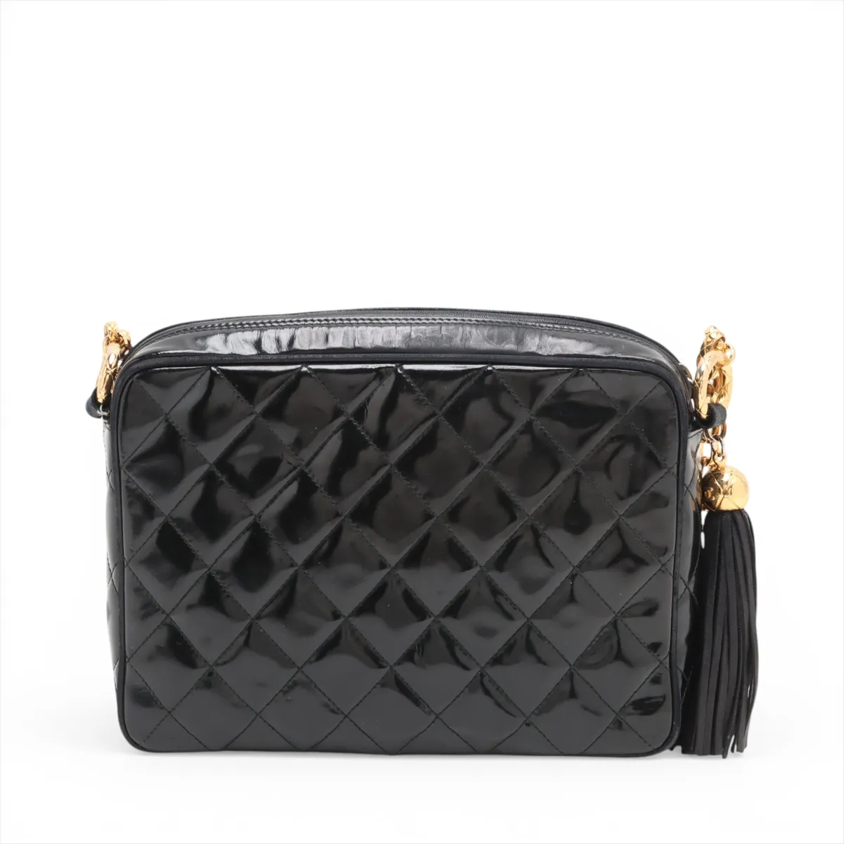 Matelasse patent leather chain shoulder bag with fringe black gold hardware — view 2