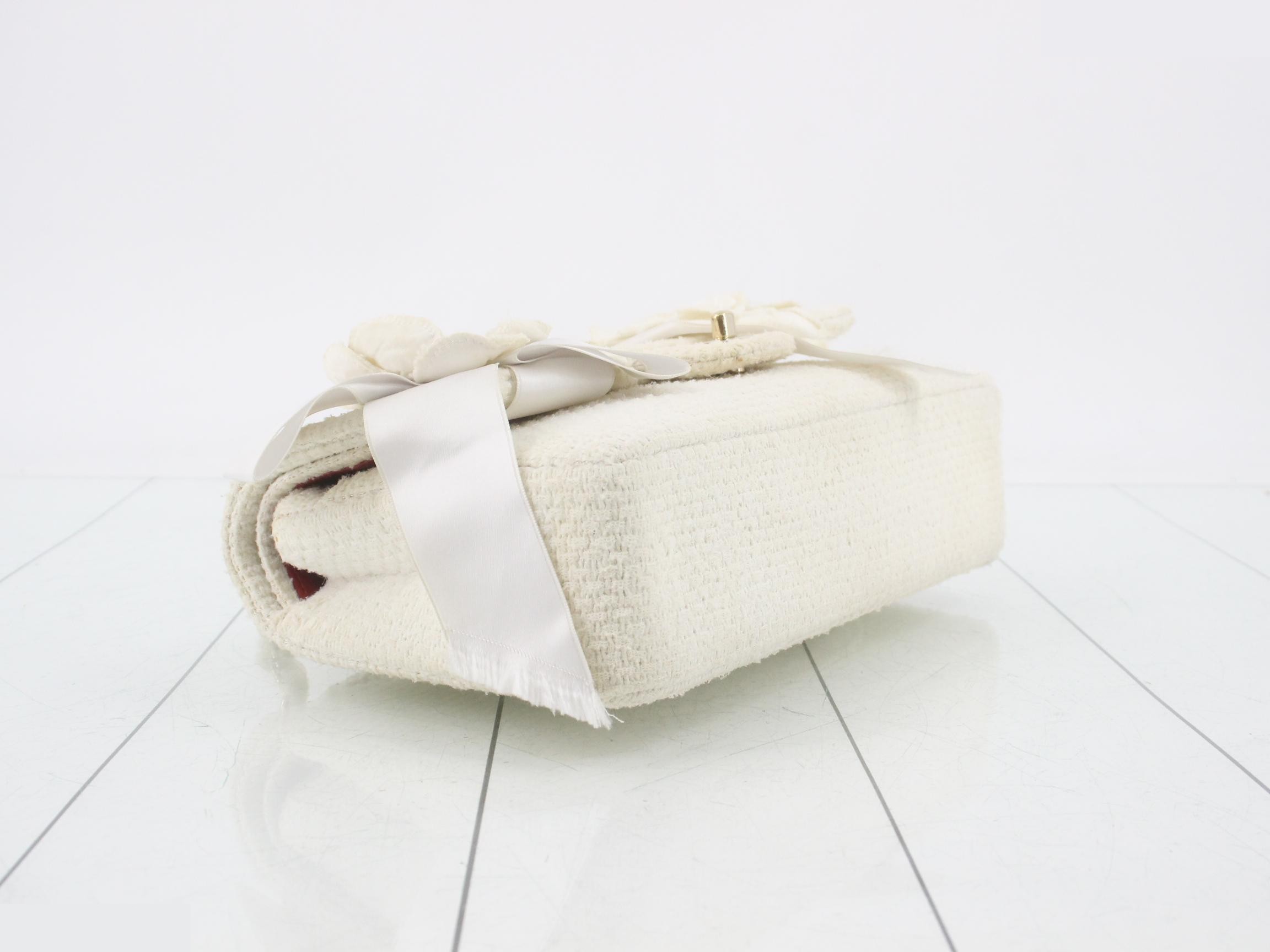 Matelassé tweed camellia ribbon chain shoulder bag (random serial number) — view 5