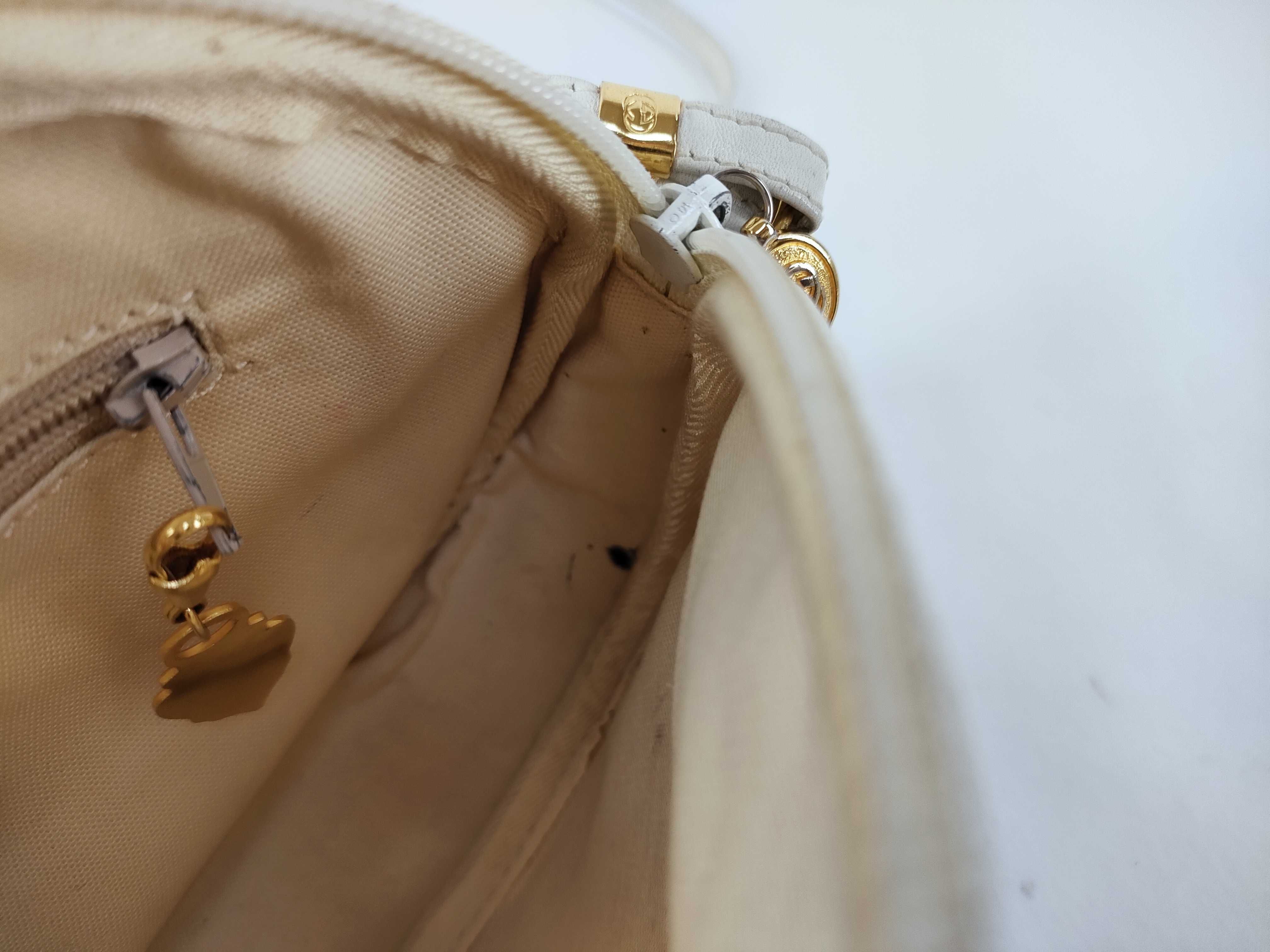 Flora Shoulder Bag — view 9