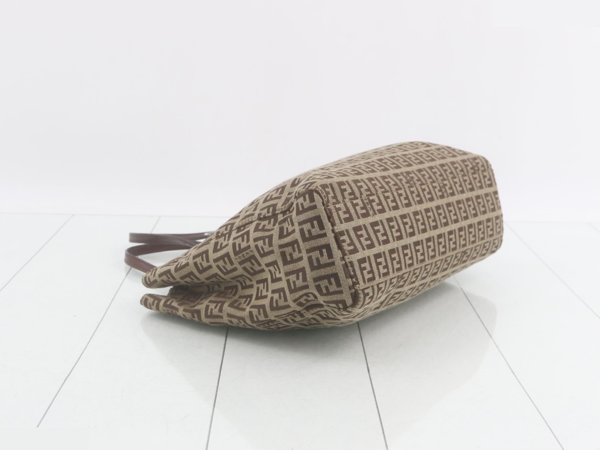 Zucchino Tote Bag — view 5