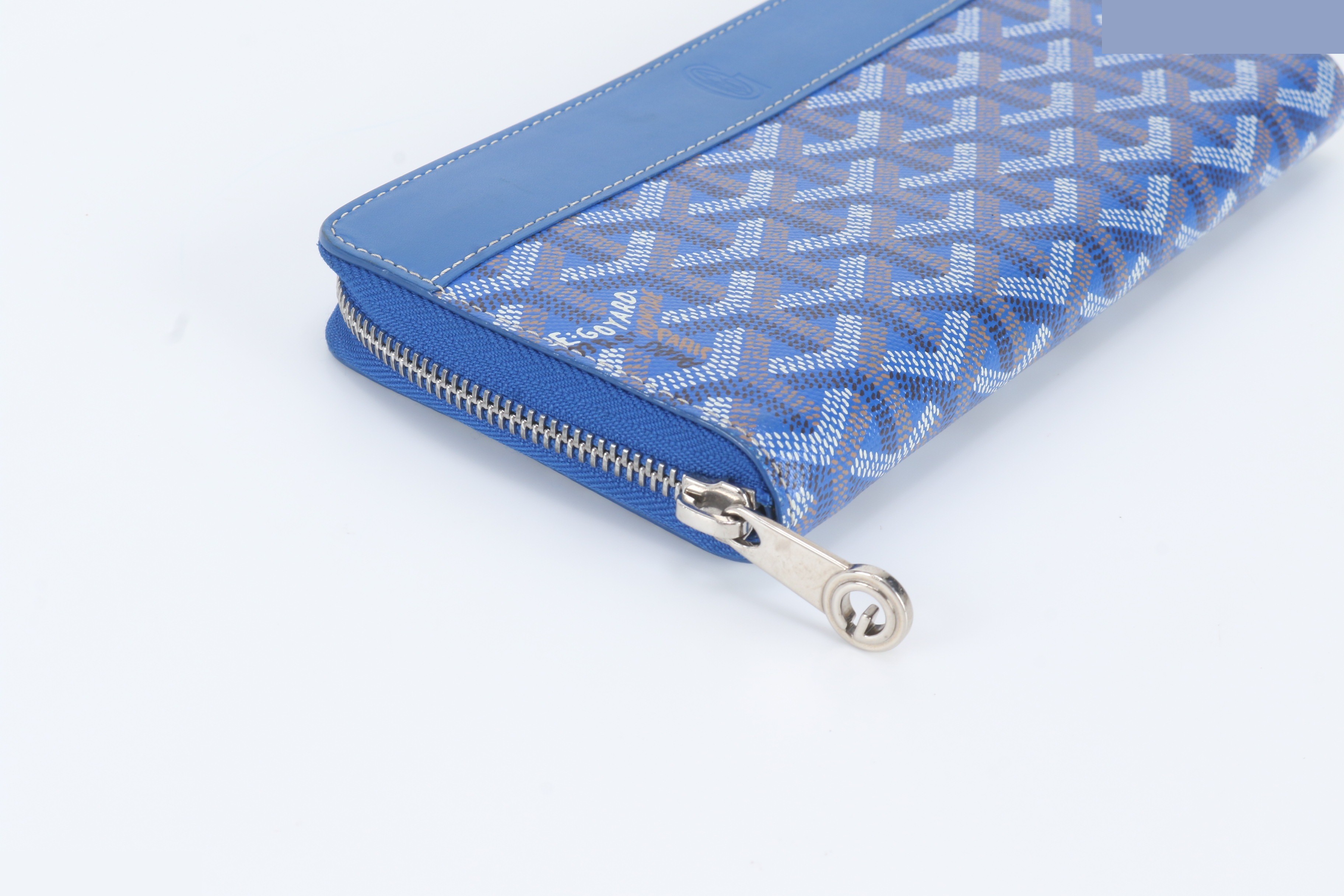 Matignon Zip GM Herringbone Leather Long Wallet — view 4