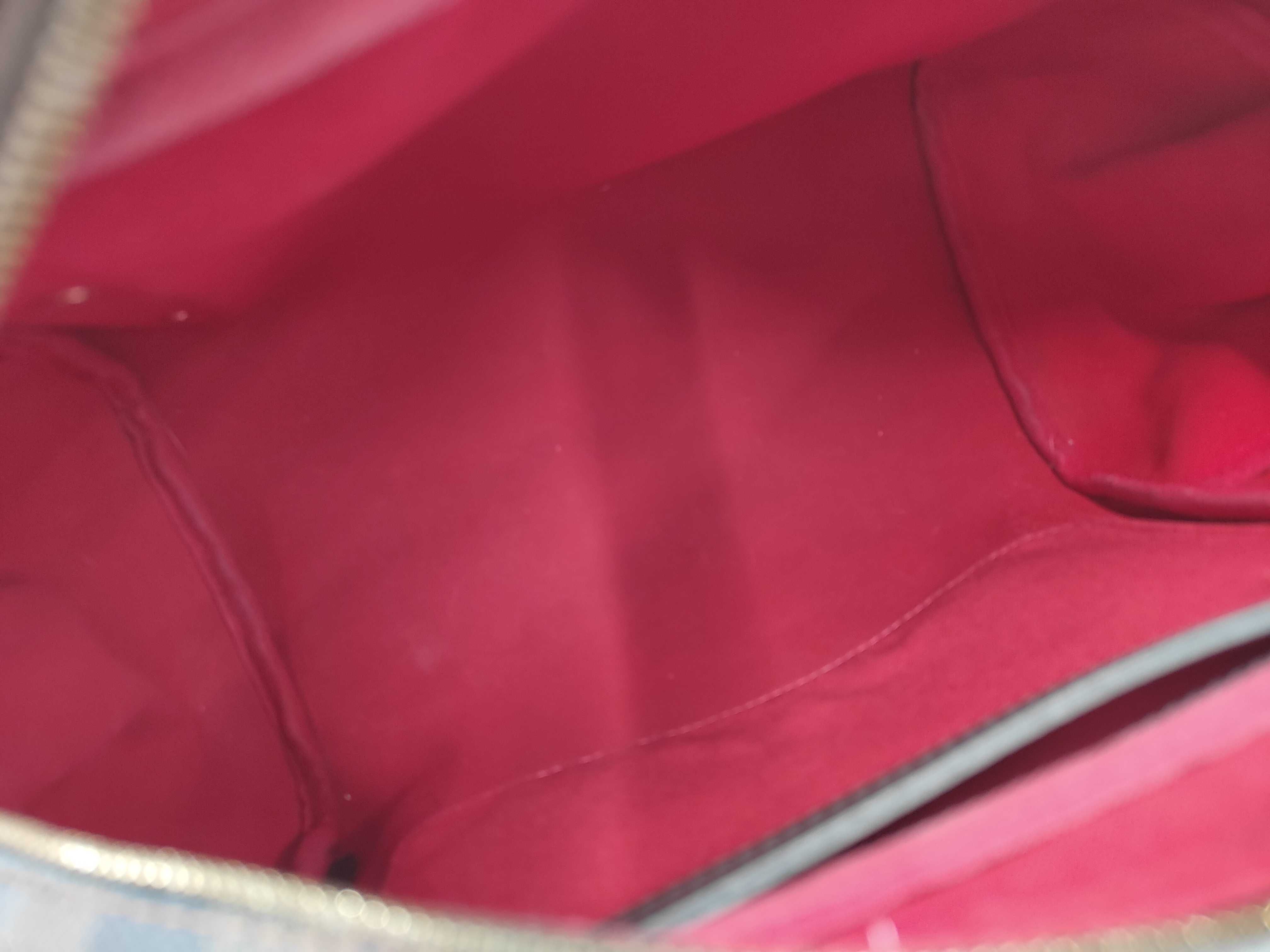 Damier LV Damier Shoulder Bag — view 9