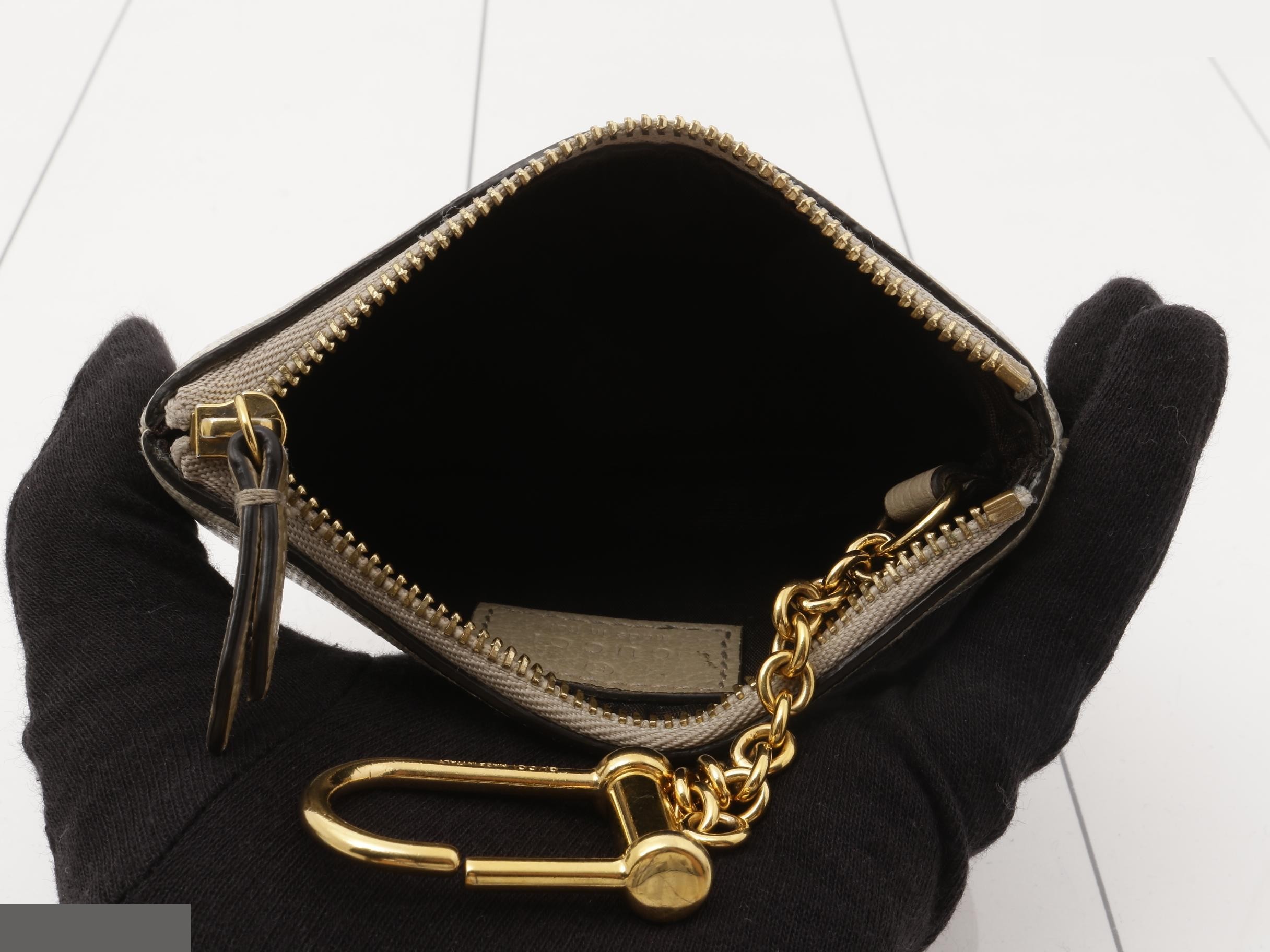GG Supreme Coin Case — view 4