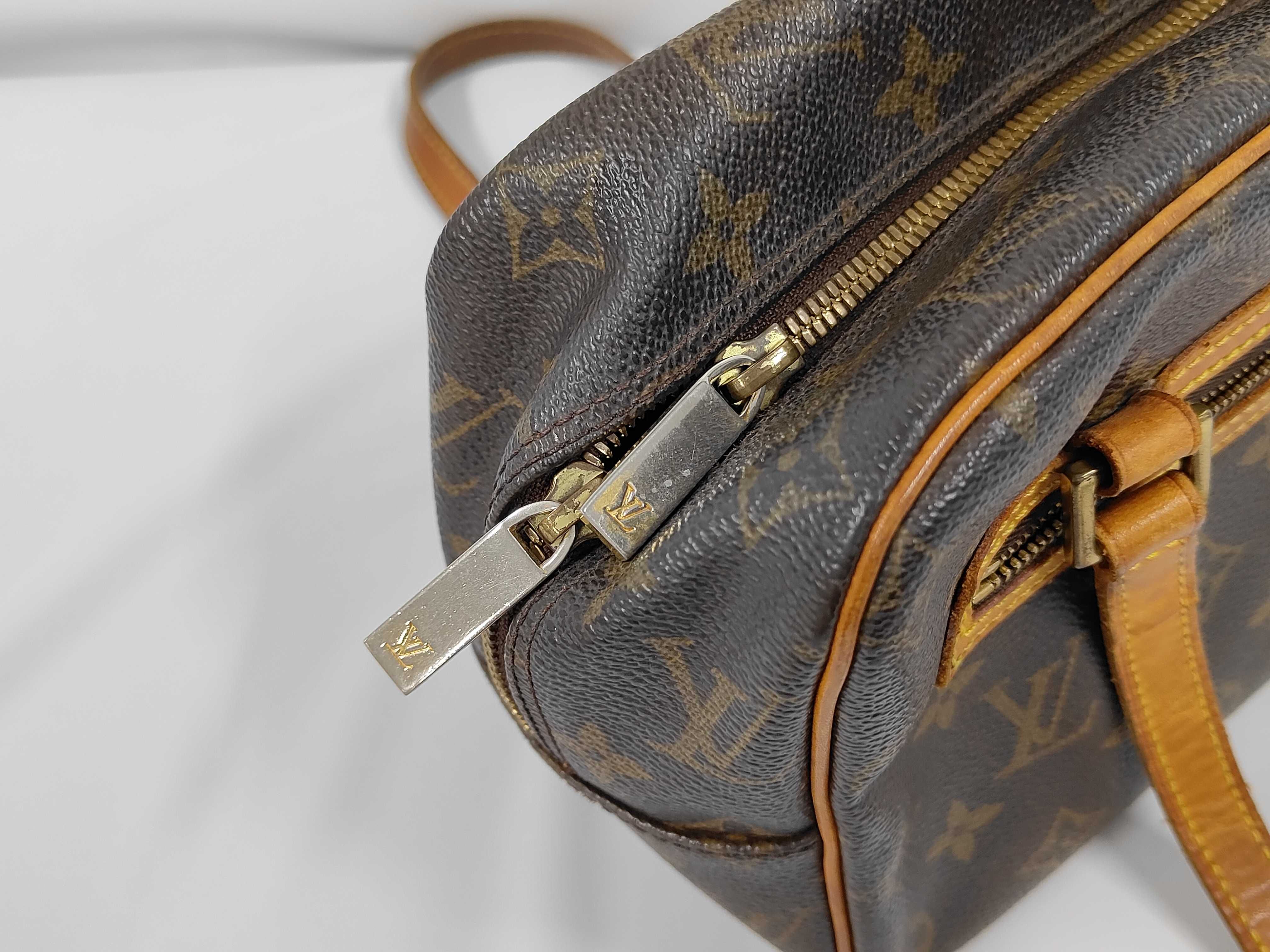 Cite MM Shoulder Bag — view 7