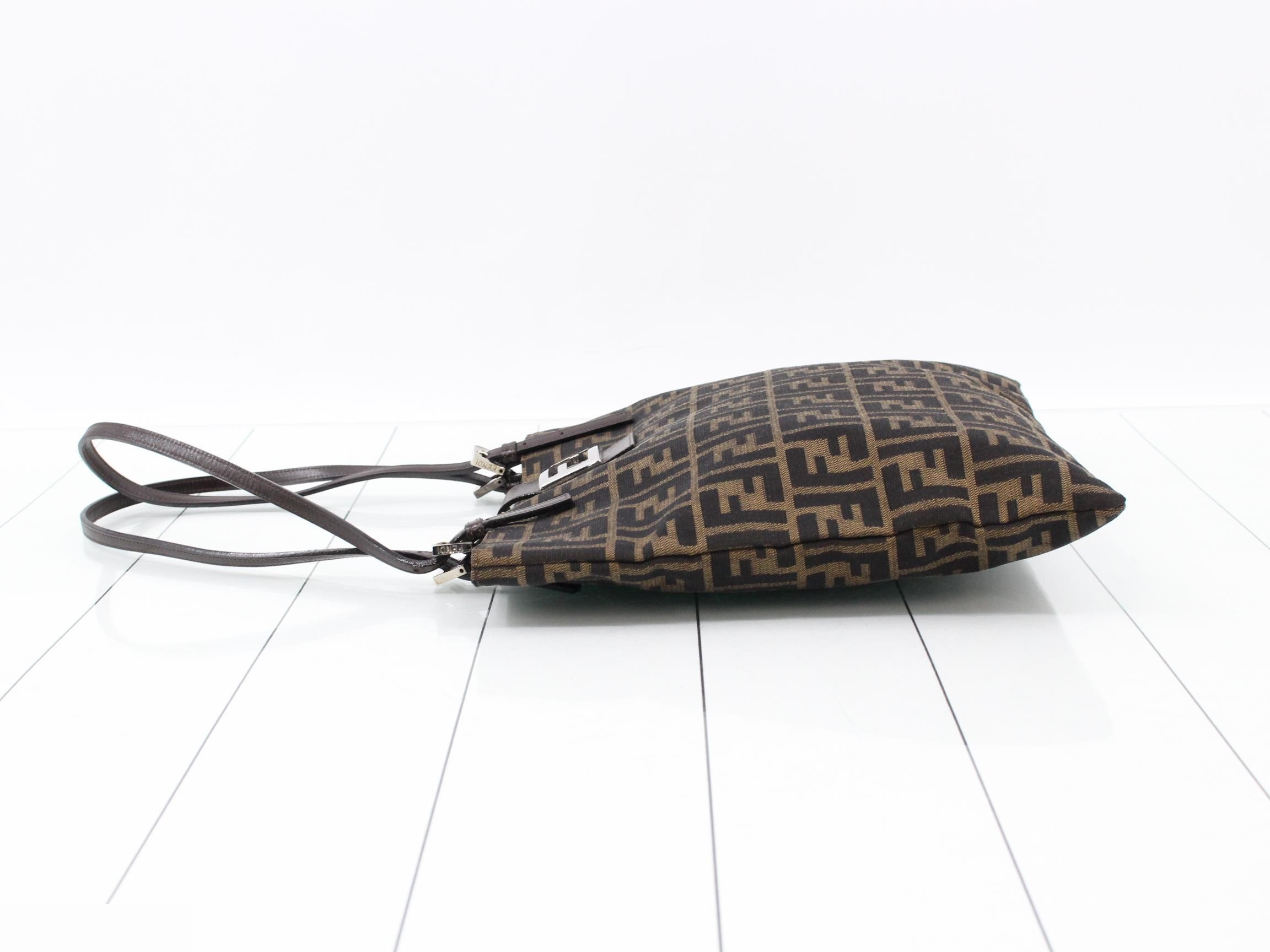 ZUCCA (Bag) - Mamma Bucket Tote Bag — view 4