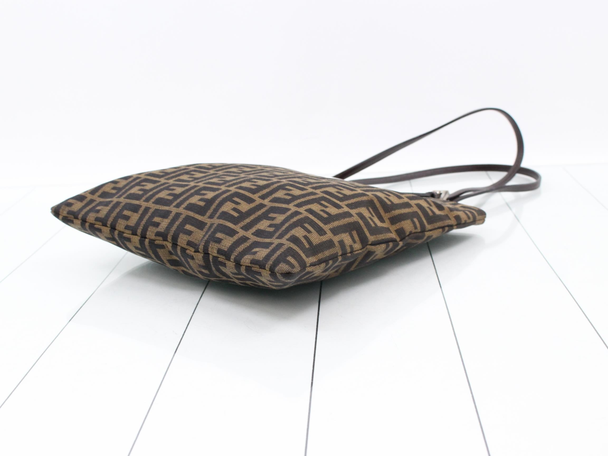 ZUCCA (Bag) - Mamma Bucket Tote Bag — view 6