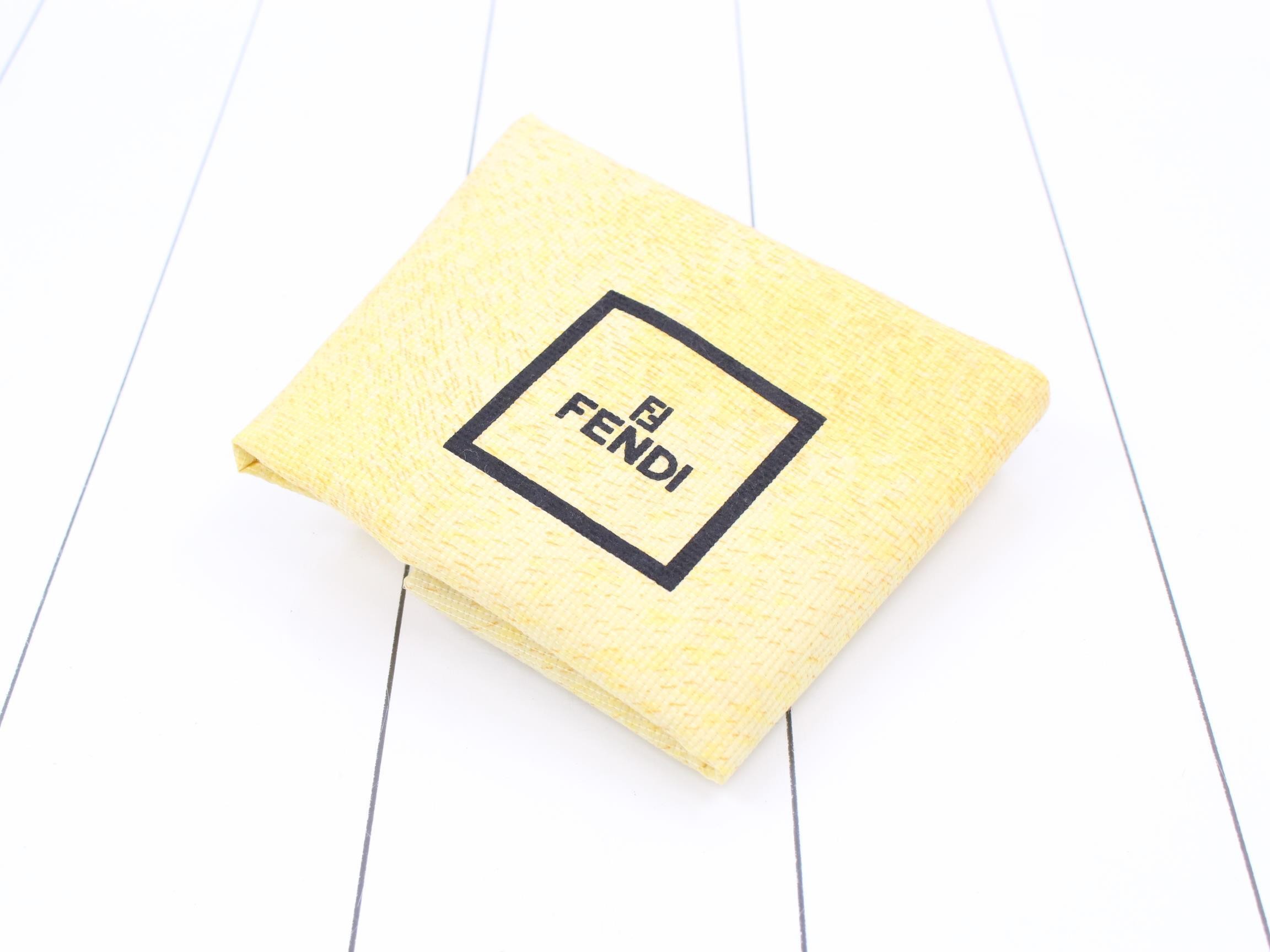ZUCCA (Bag) - Mamma Bucket Tote Bag — view 7