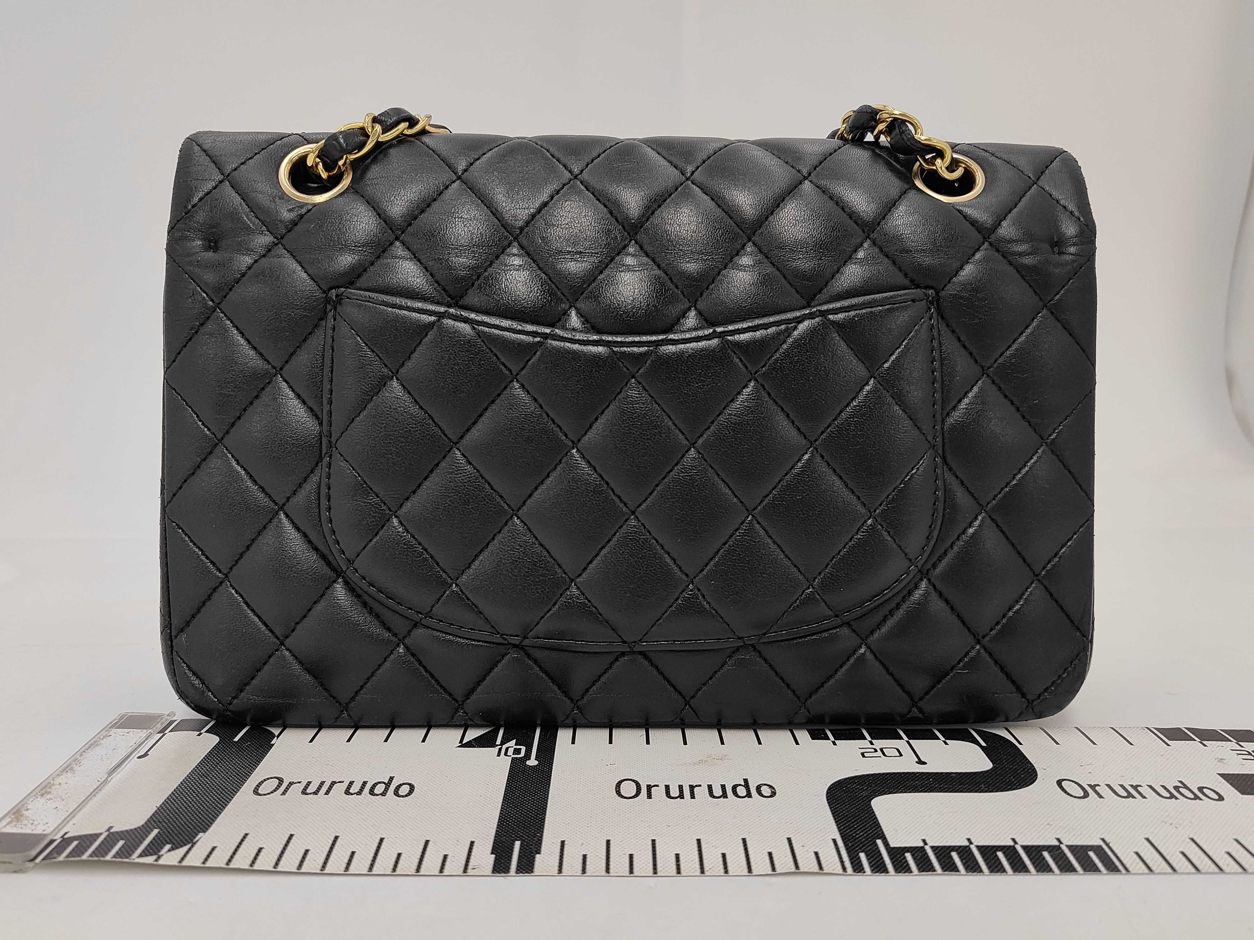 Matelassé Lambskin Classic Flap Chain Shoulder Bag (with original seal, serial number in the 10s) — view 2