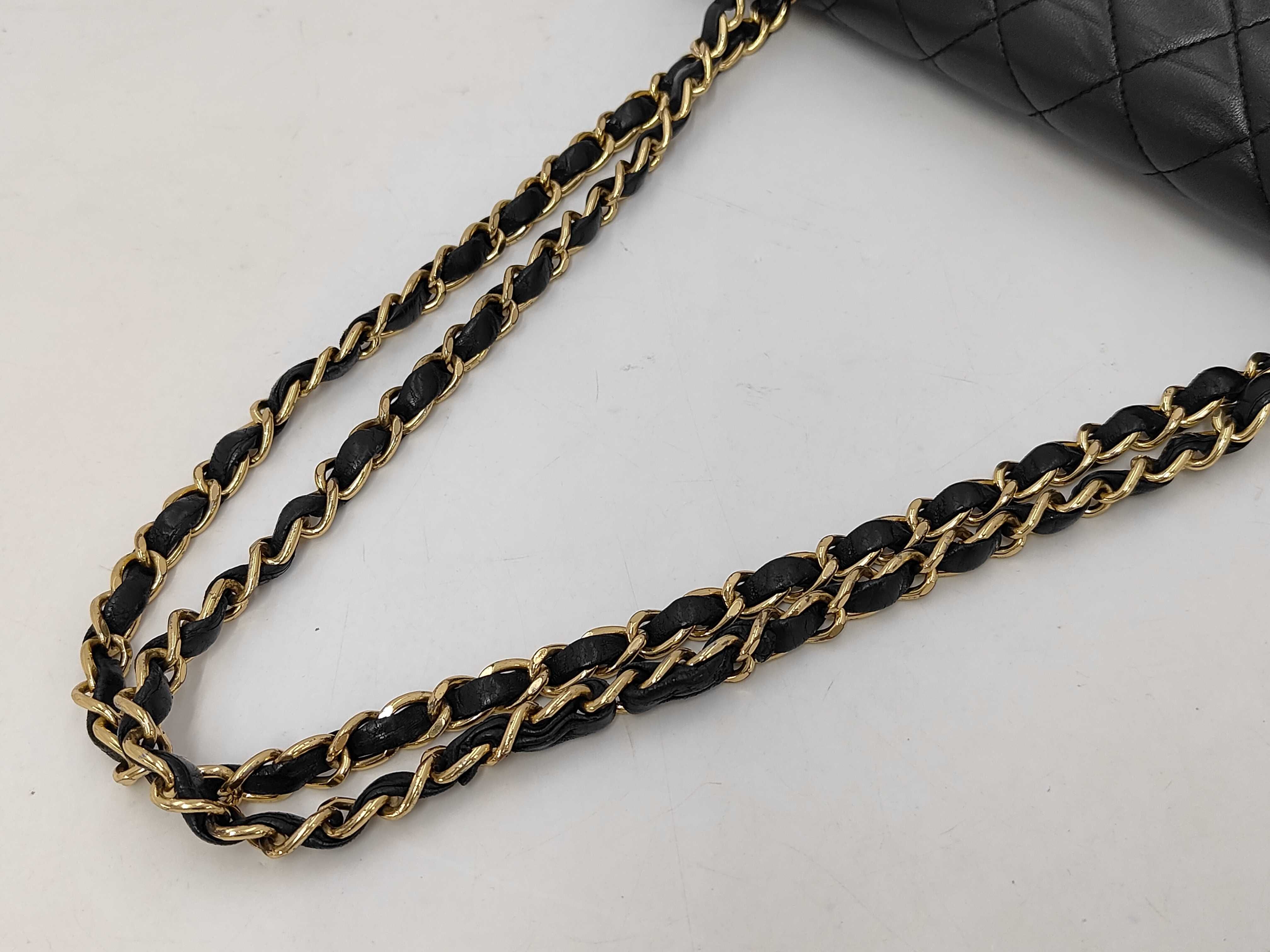 Matelassé Lambskin Classic Flap Chain Shoulder Bag (with original seal, serial number in the 10s) — view 3