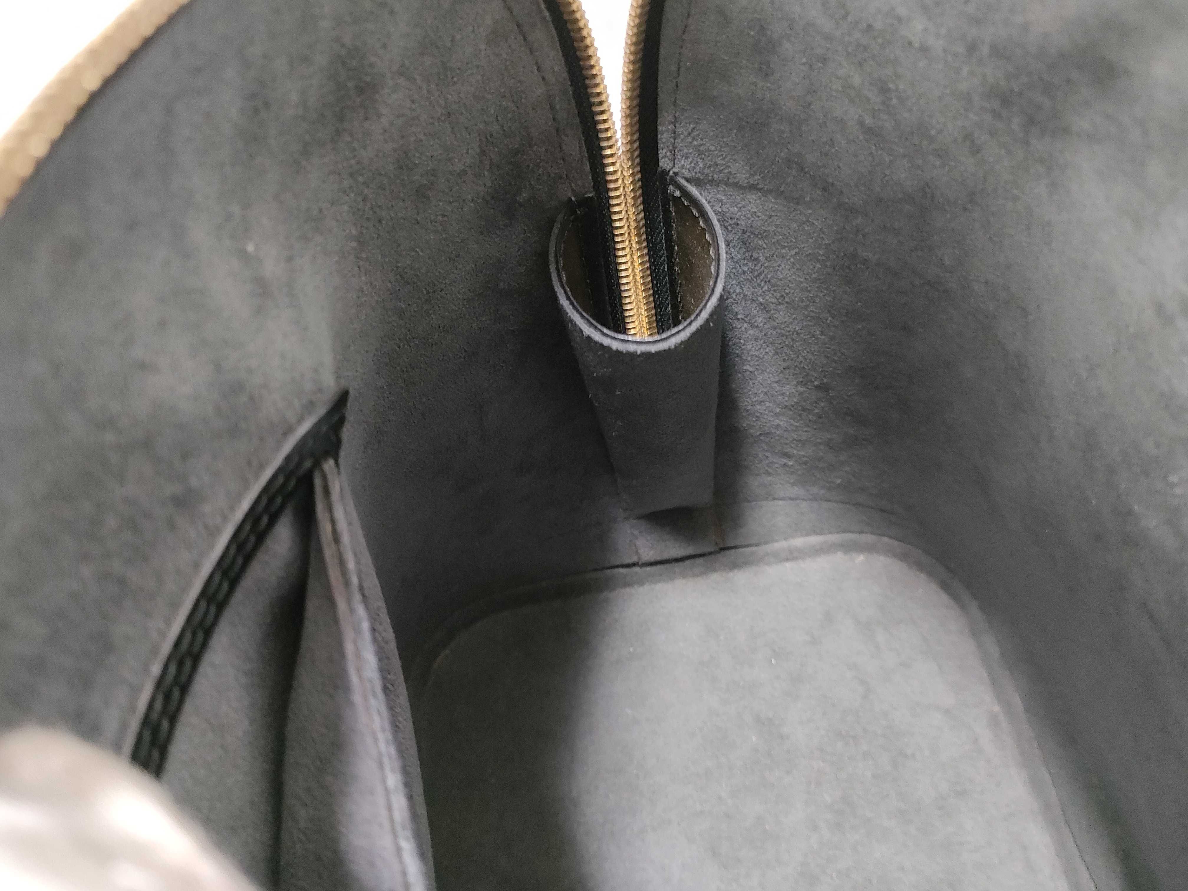 Epi Alma PM Noir Handbag — view 9