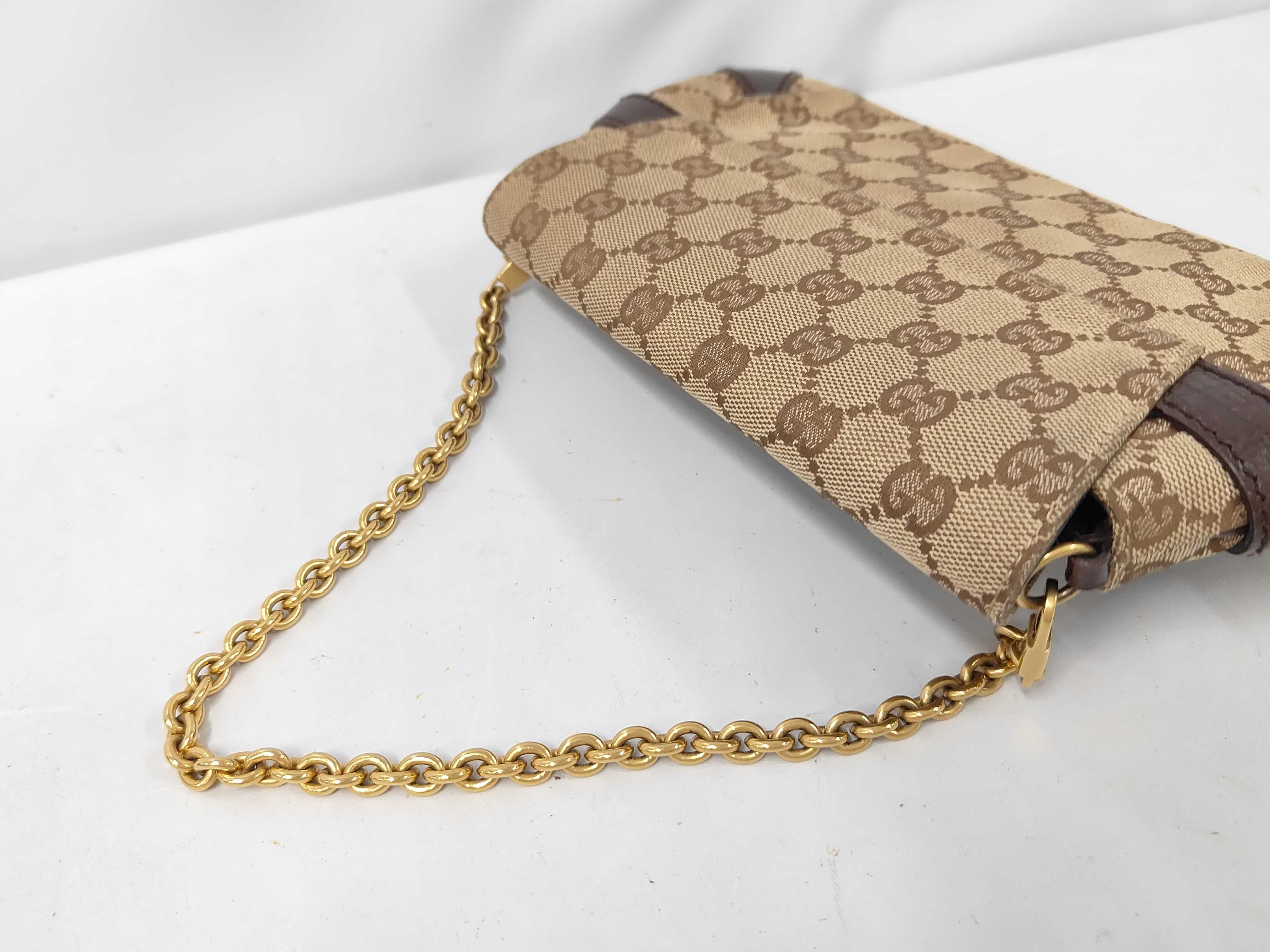 GG Canvas Horsebit Gold Hardware 114923 Chain One Shoulder Bag — view 5
