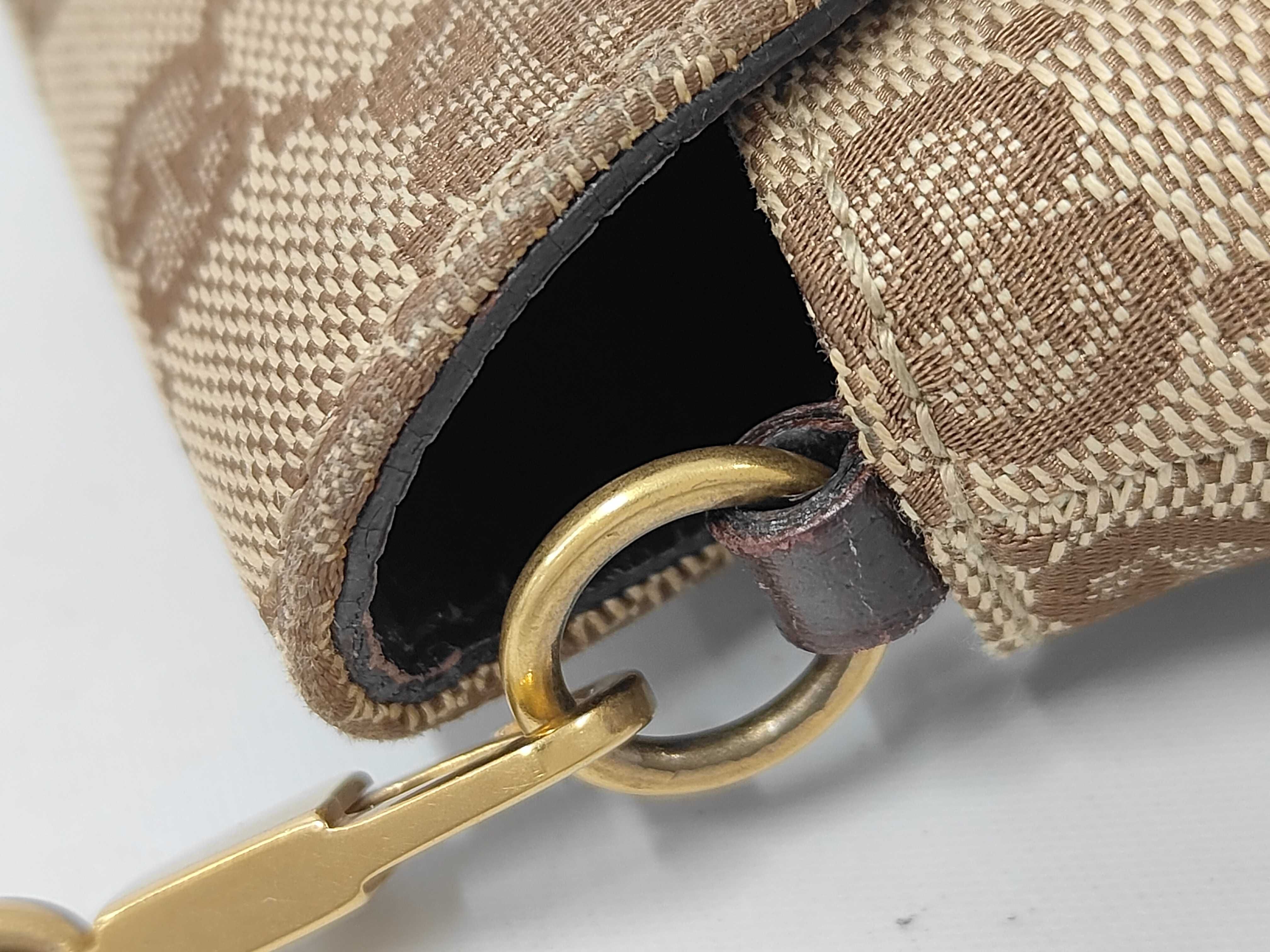 GG Canvas Horsebit Gold Hardware 114923 Chain One Shoulder Bag — view 7