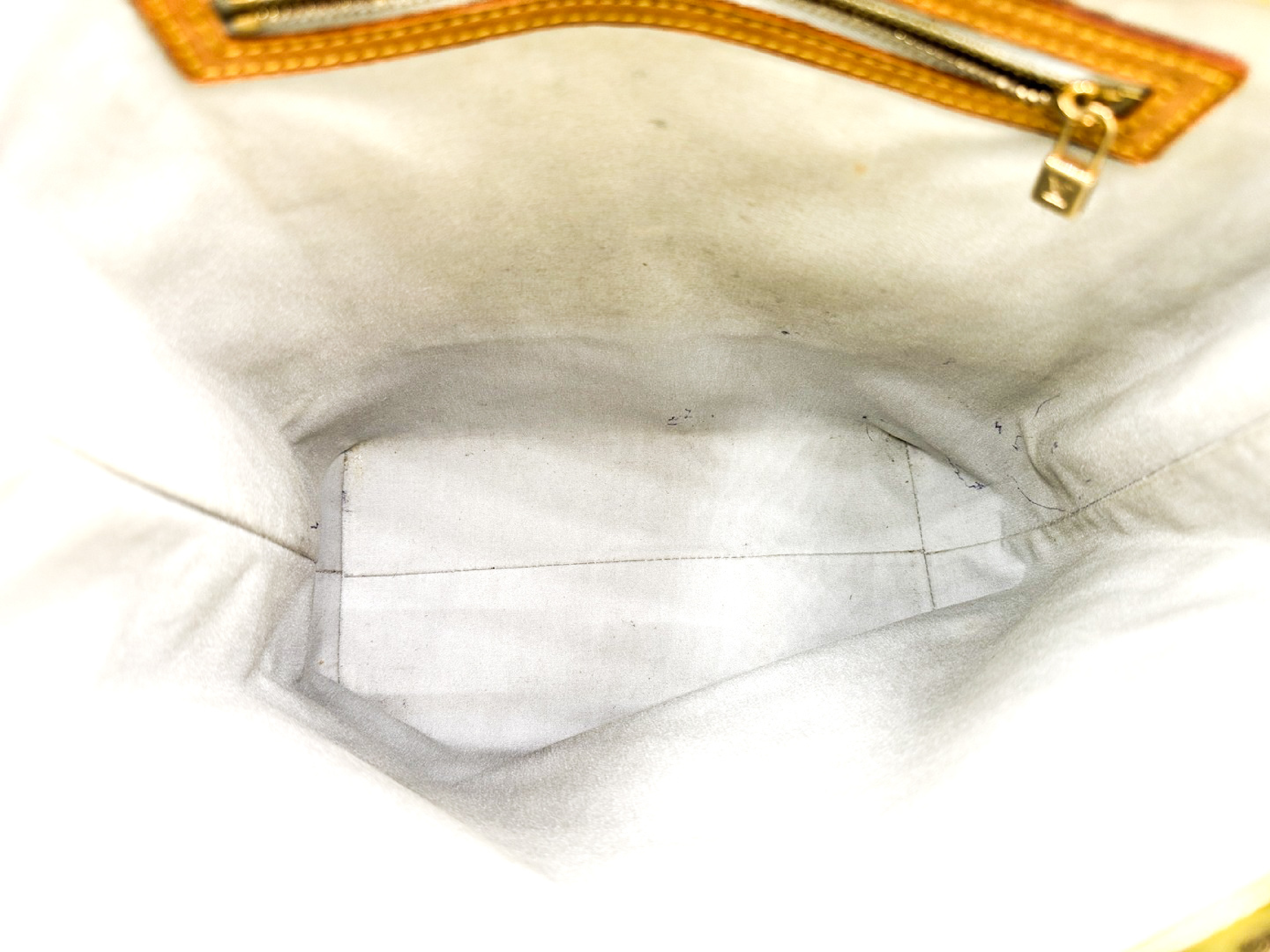 Vernis Lead MM Tote Bag — view 9