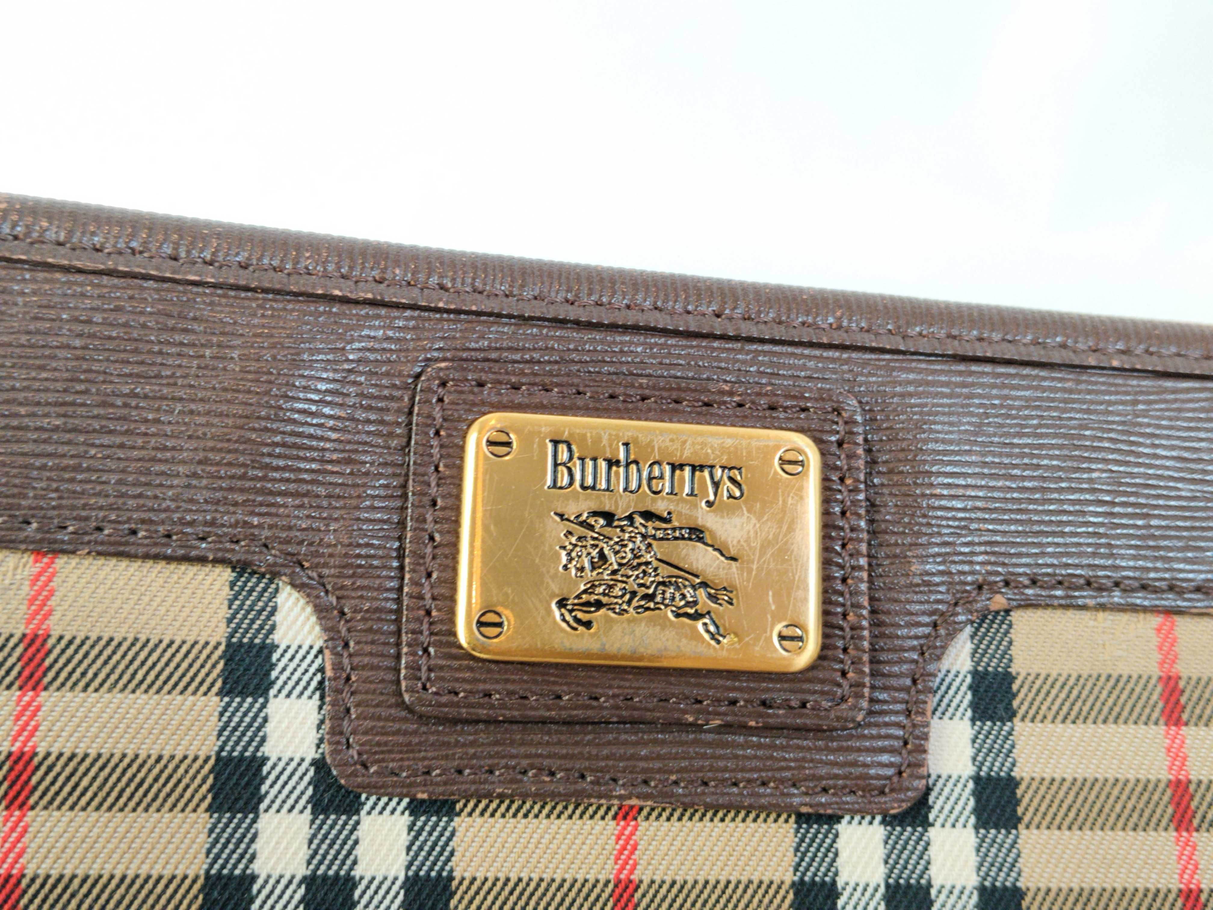 Burberrys Clutch Bag — view 10